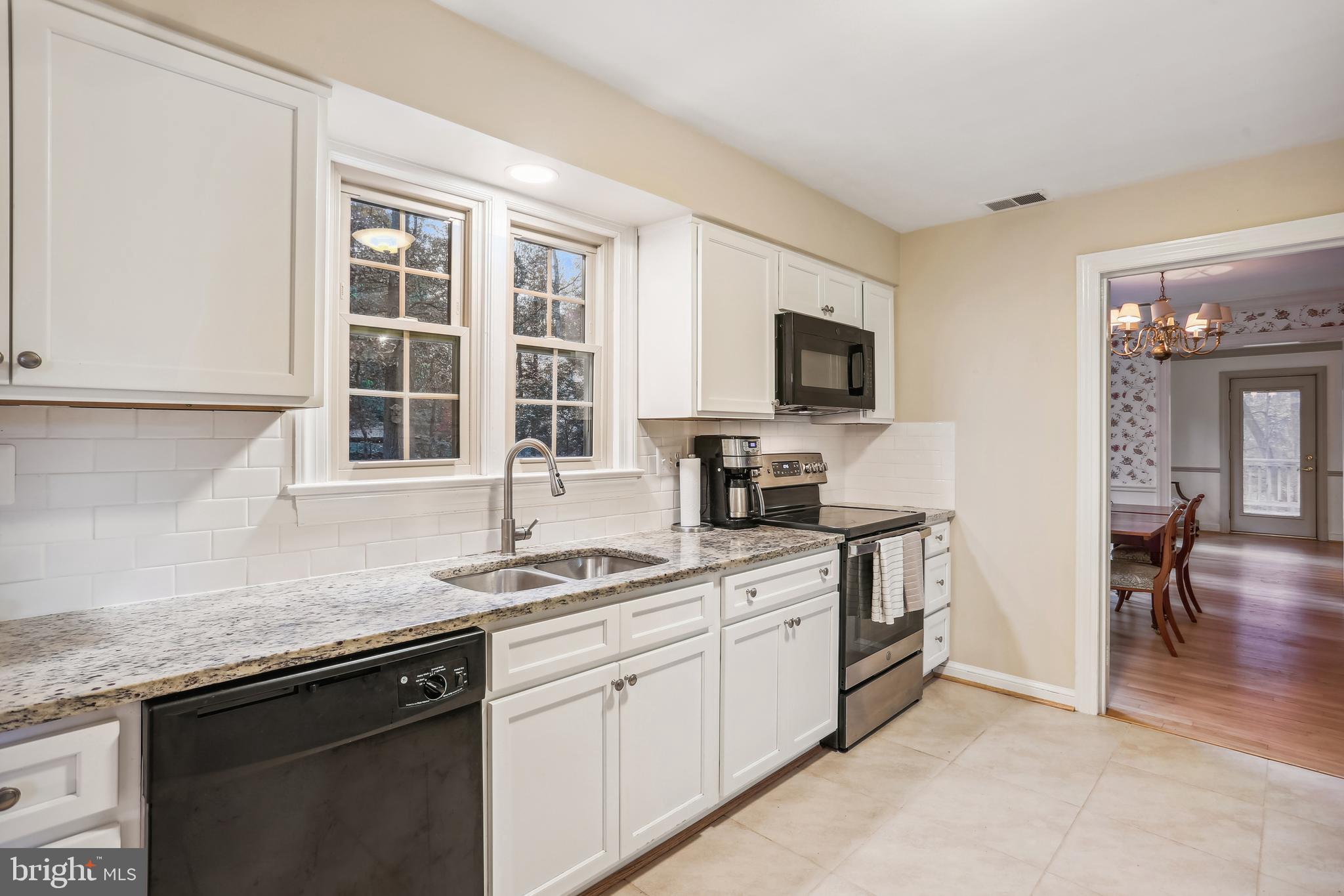 1117 Notley Road