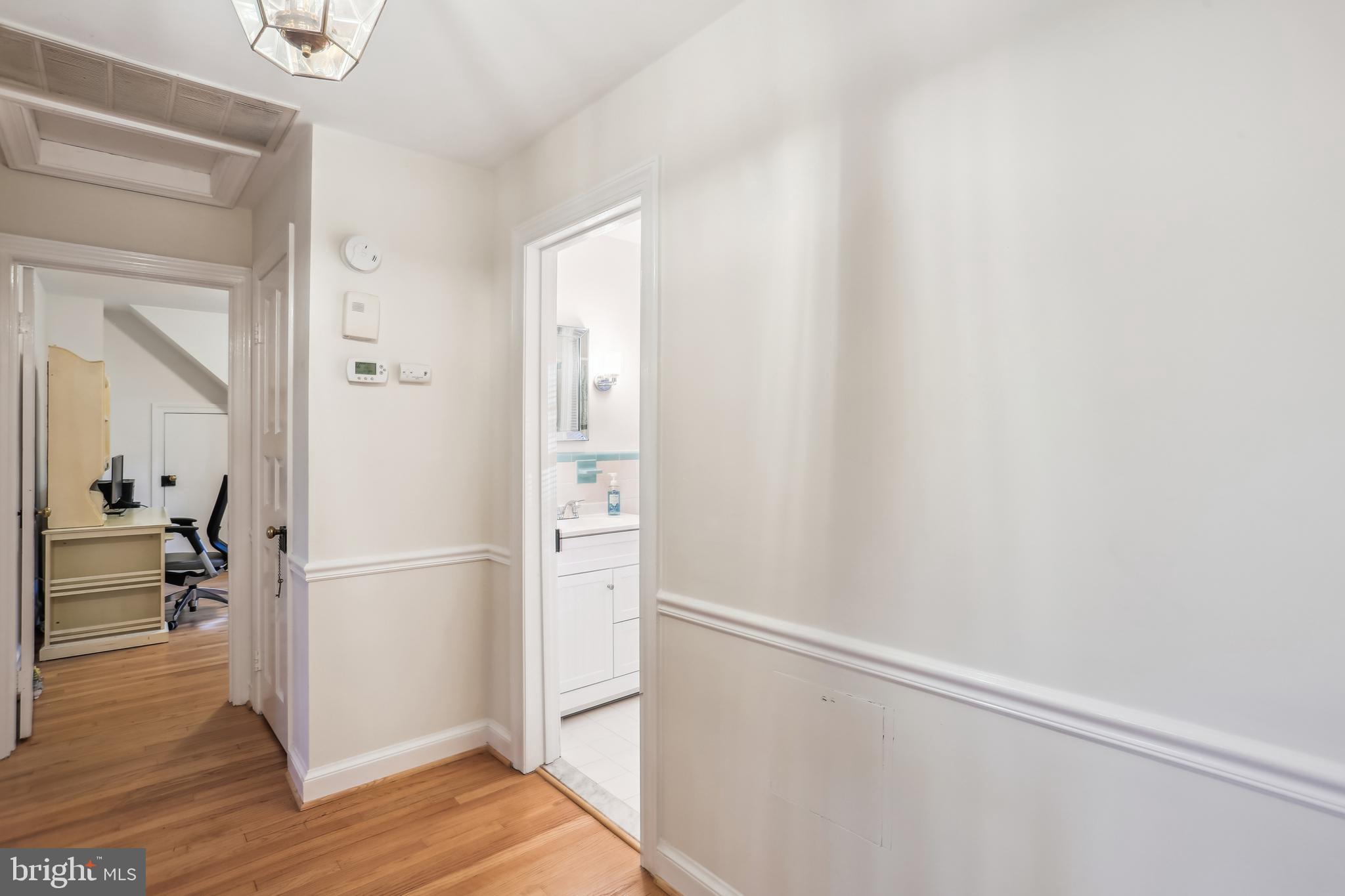 1117 Notley Road