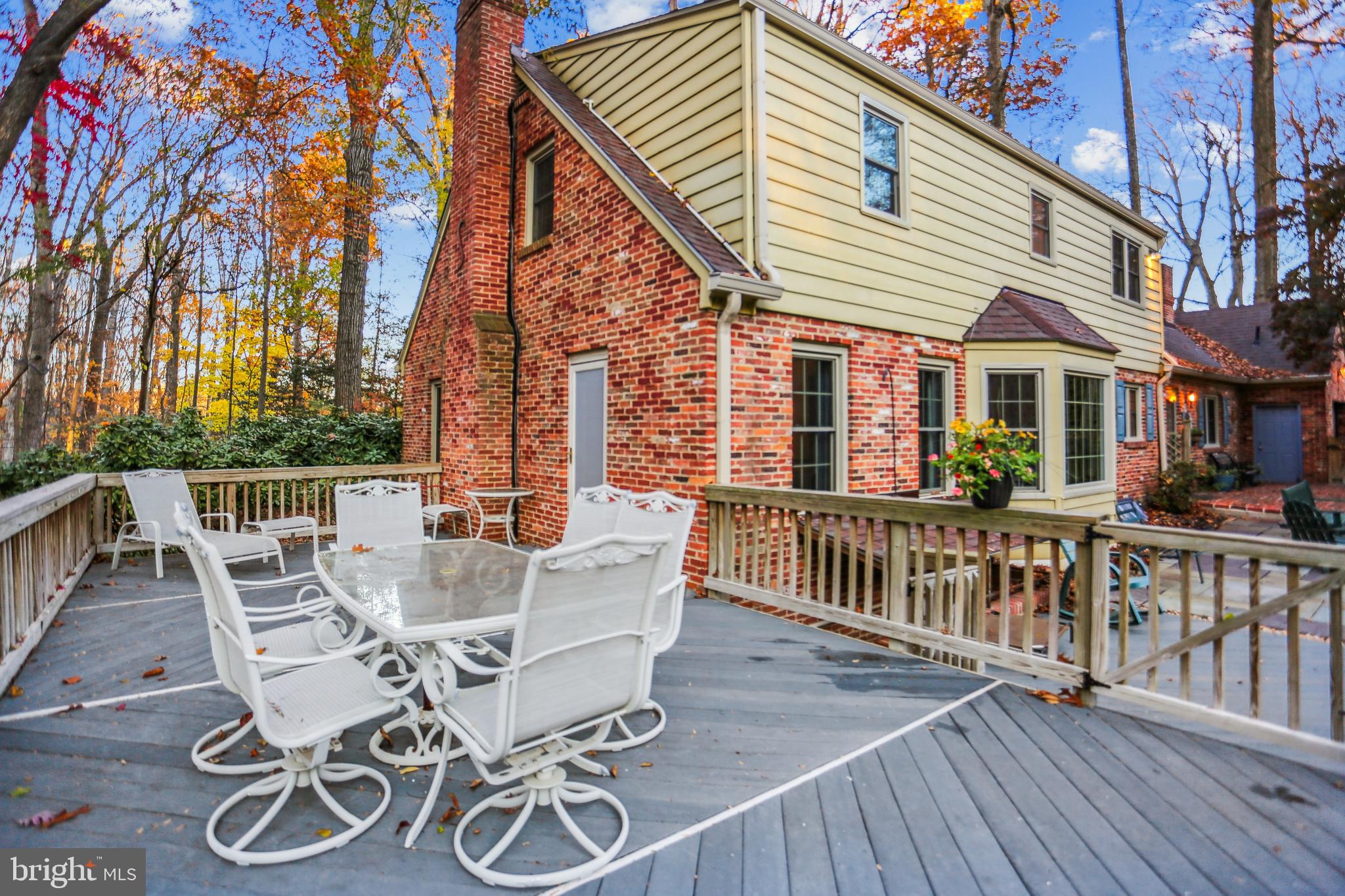 1117 Notley Road