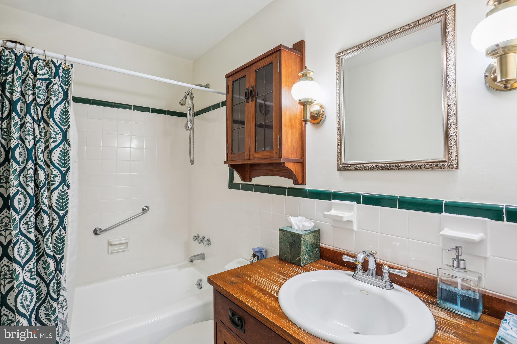 1117 Notley Road