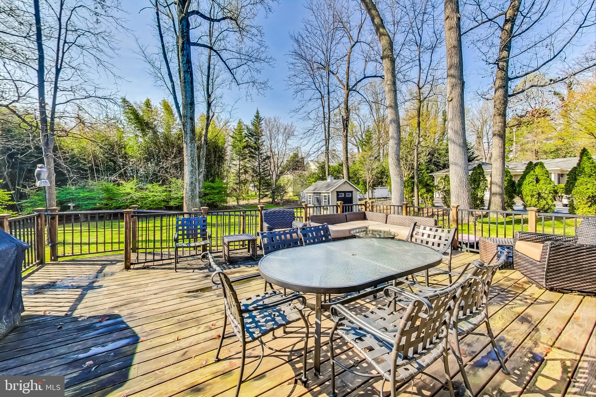 5506 Edson Ln