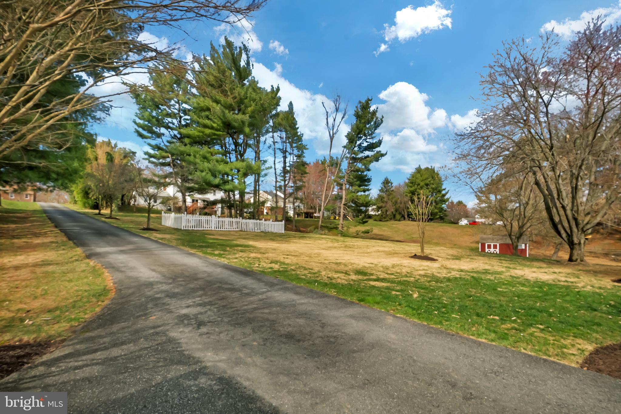 15709 Bondy Ln