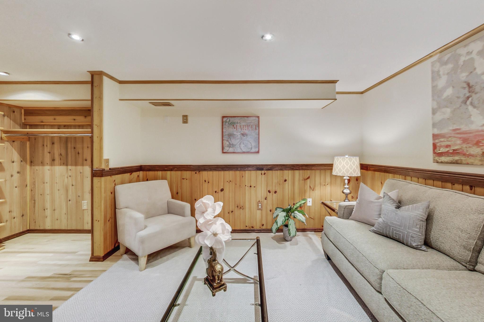 9300 Huntmaster Rd