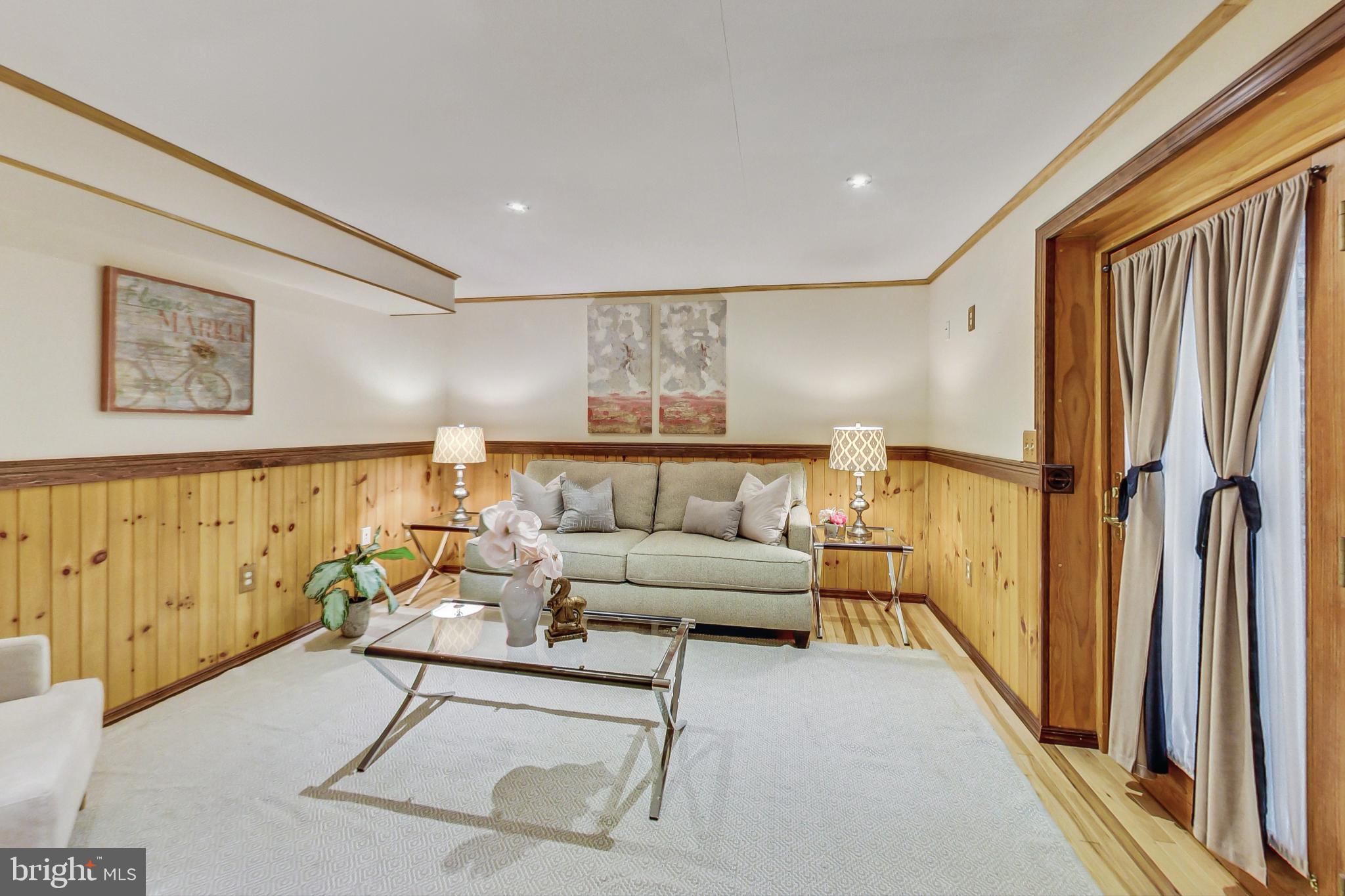 9300 Huntmaster Rd