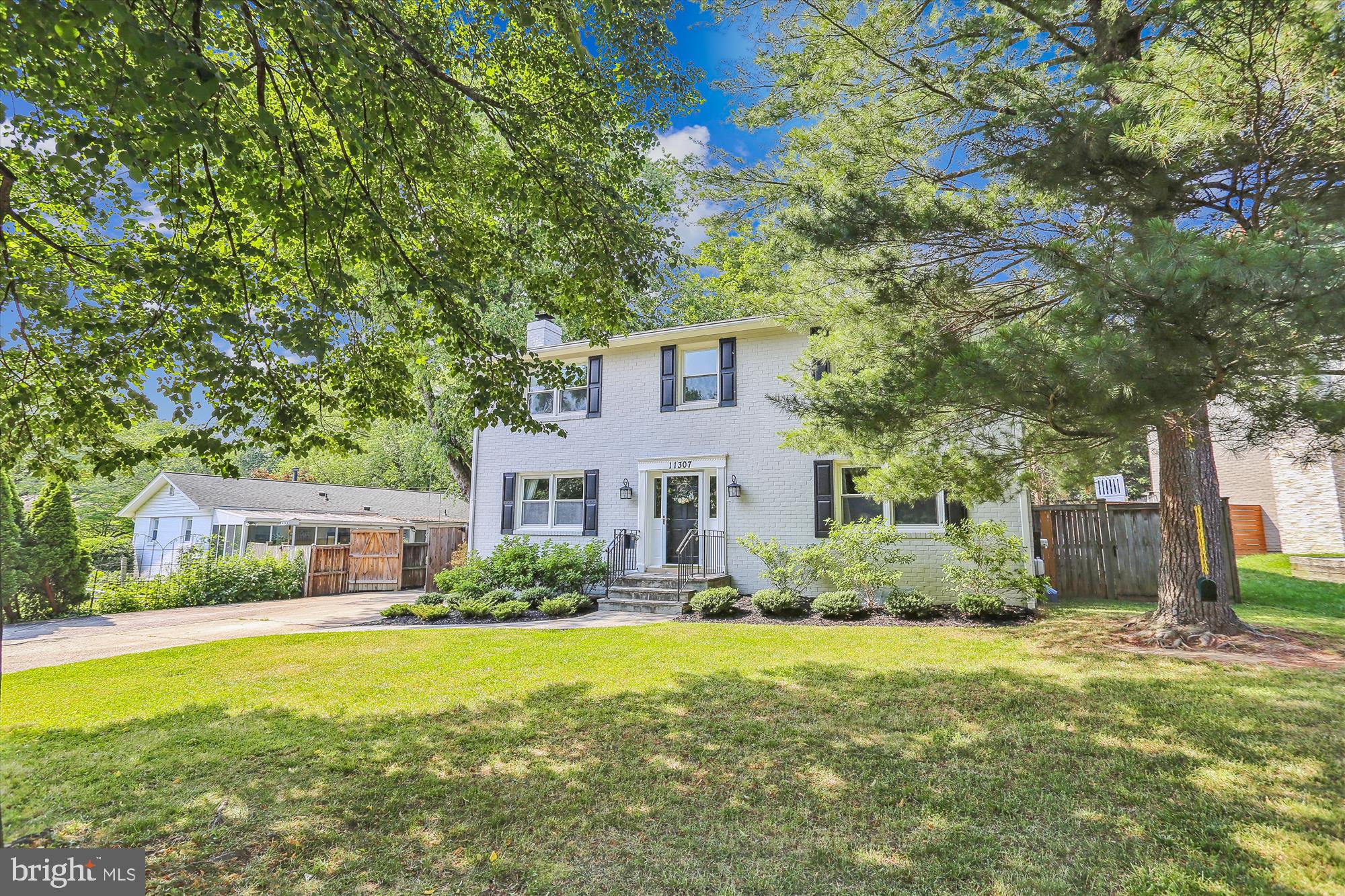 11307 Soward Dr