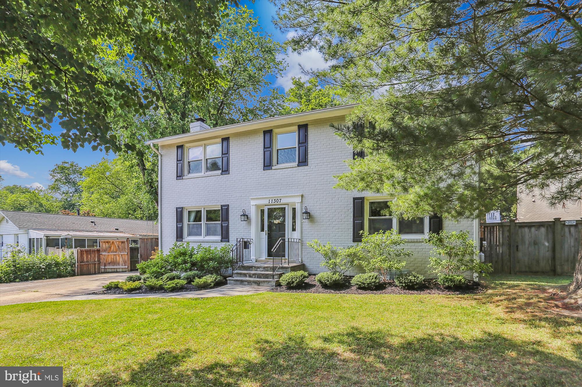 11307 Soward Dr