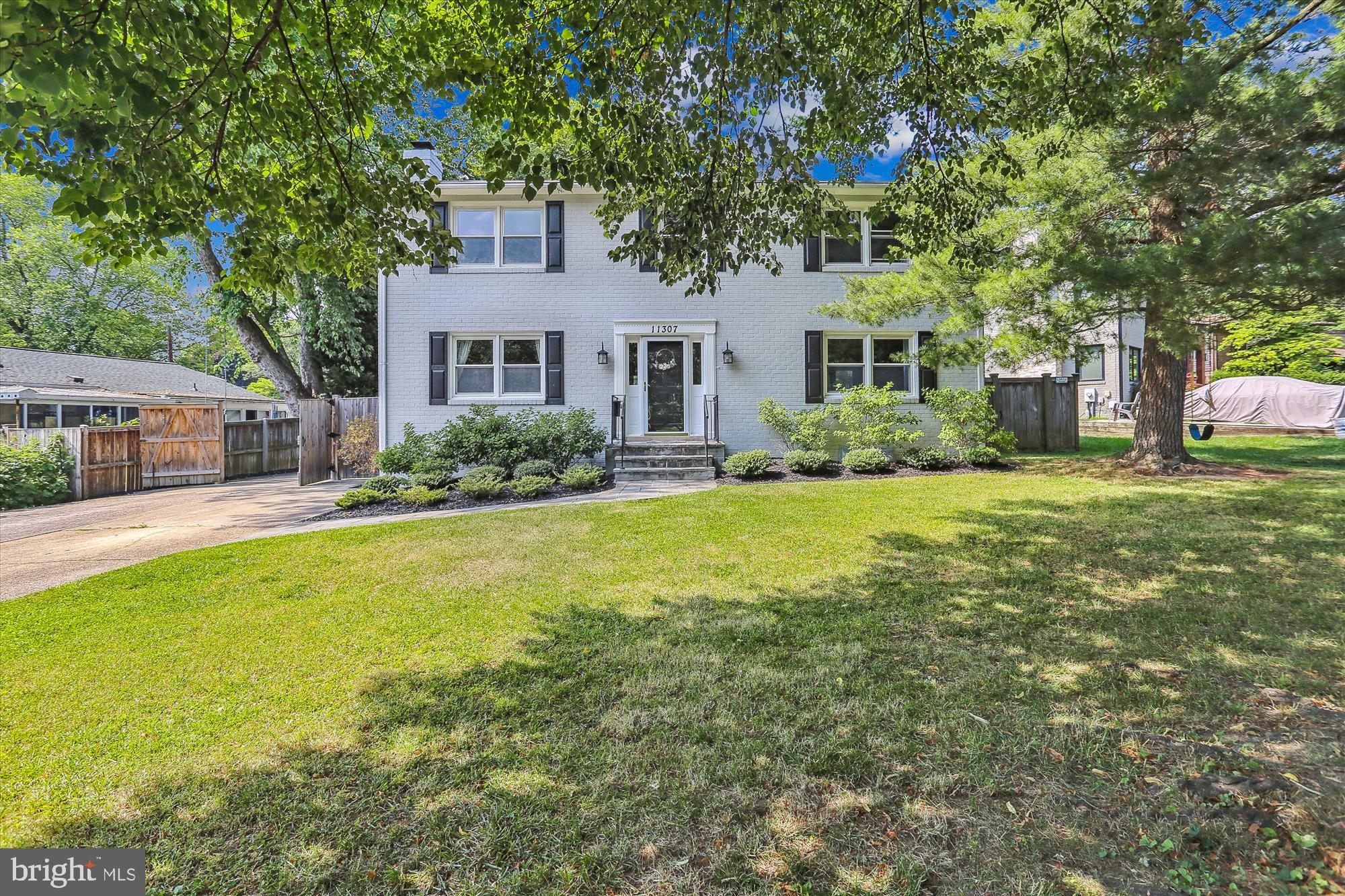 11307 Soward Dr