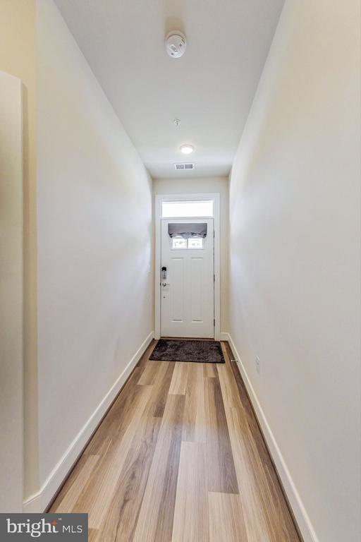 1201 Rockwell Ave