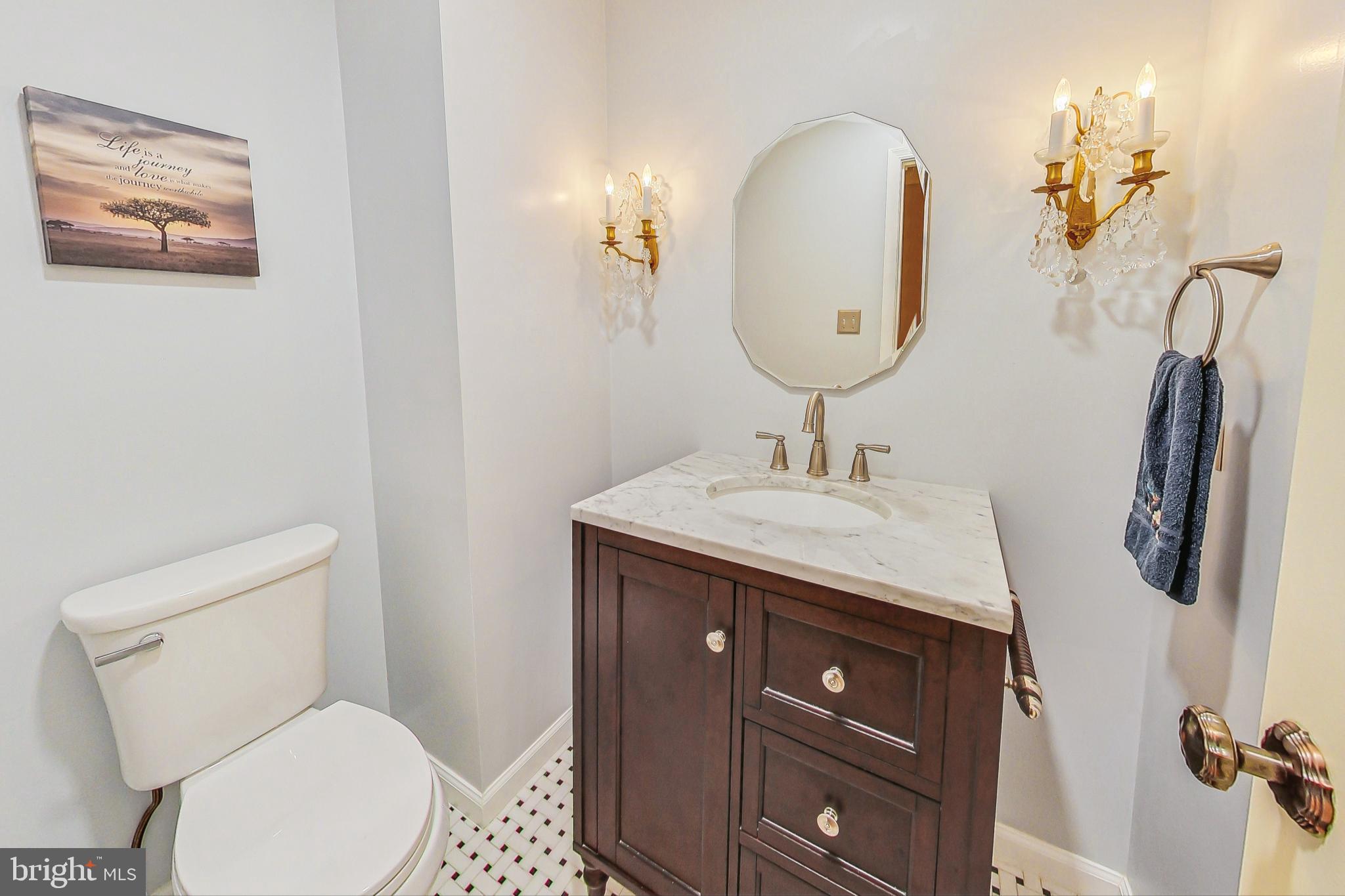 5910 Bloomingdale Ter