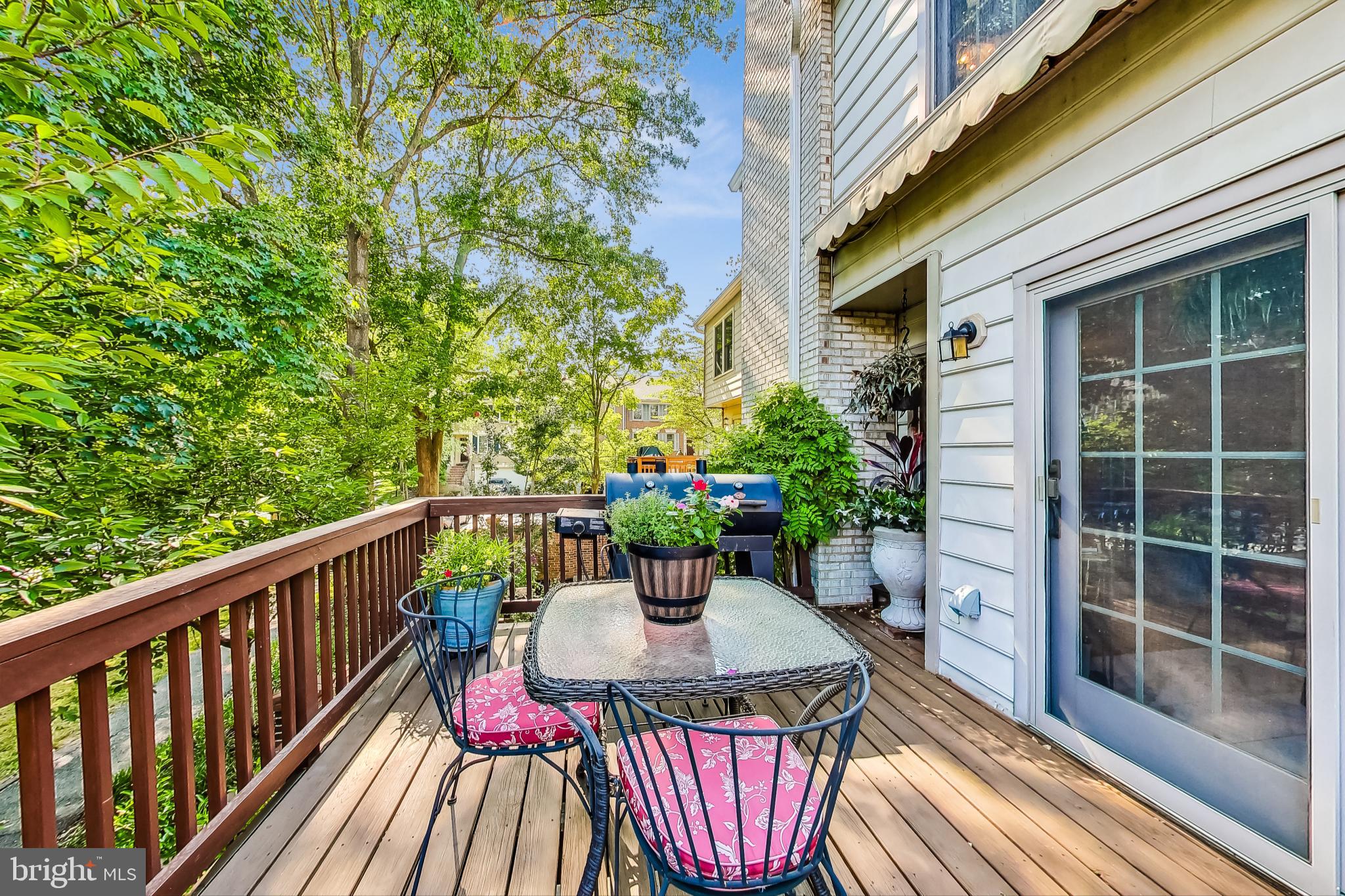 5910 Bloomingdale Ter