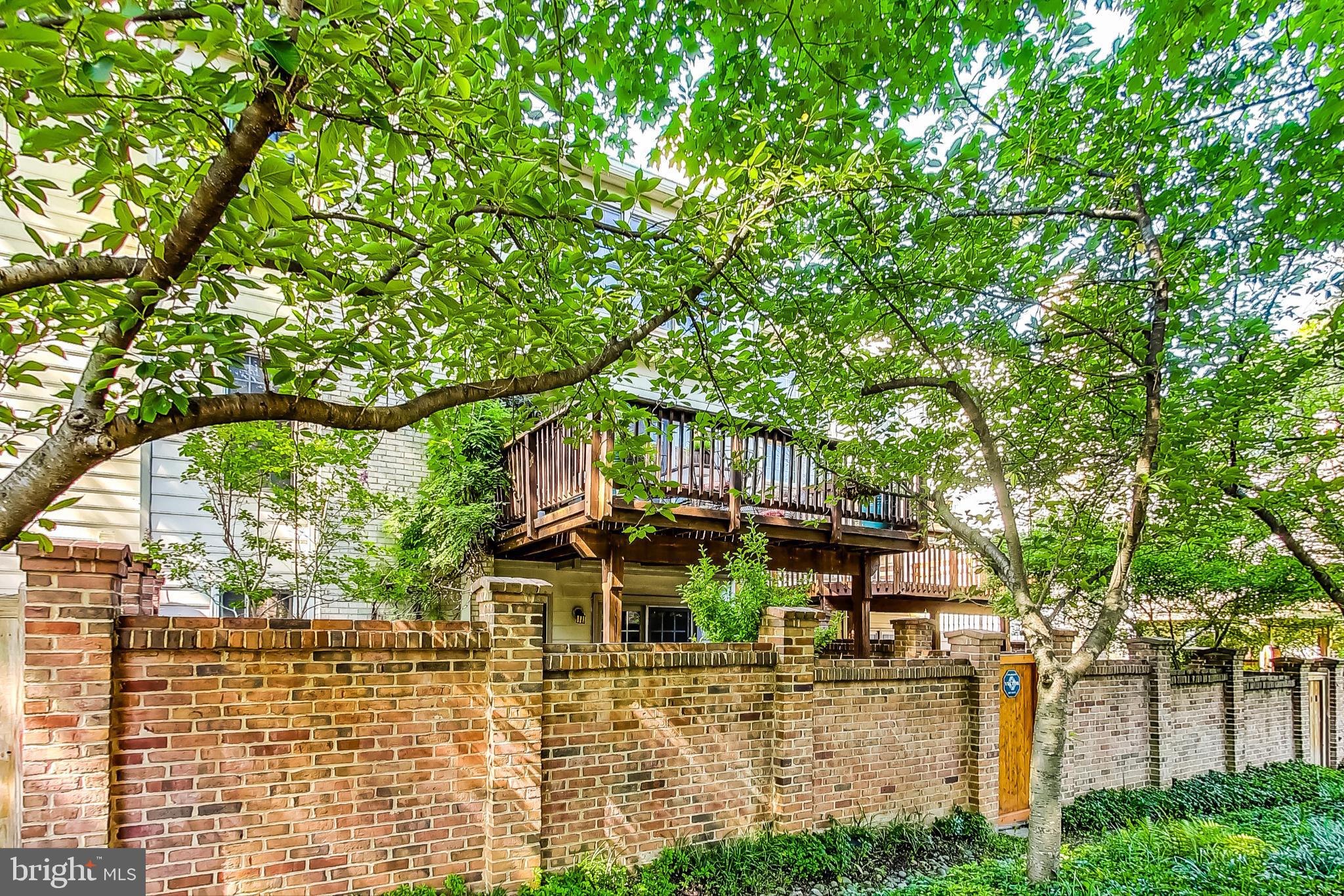 5910 Bloomingdale Ter
