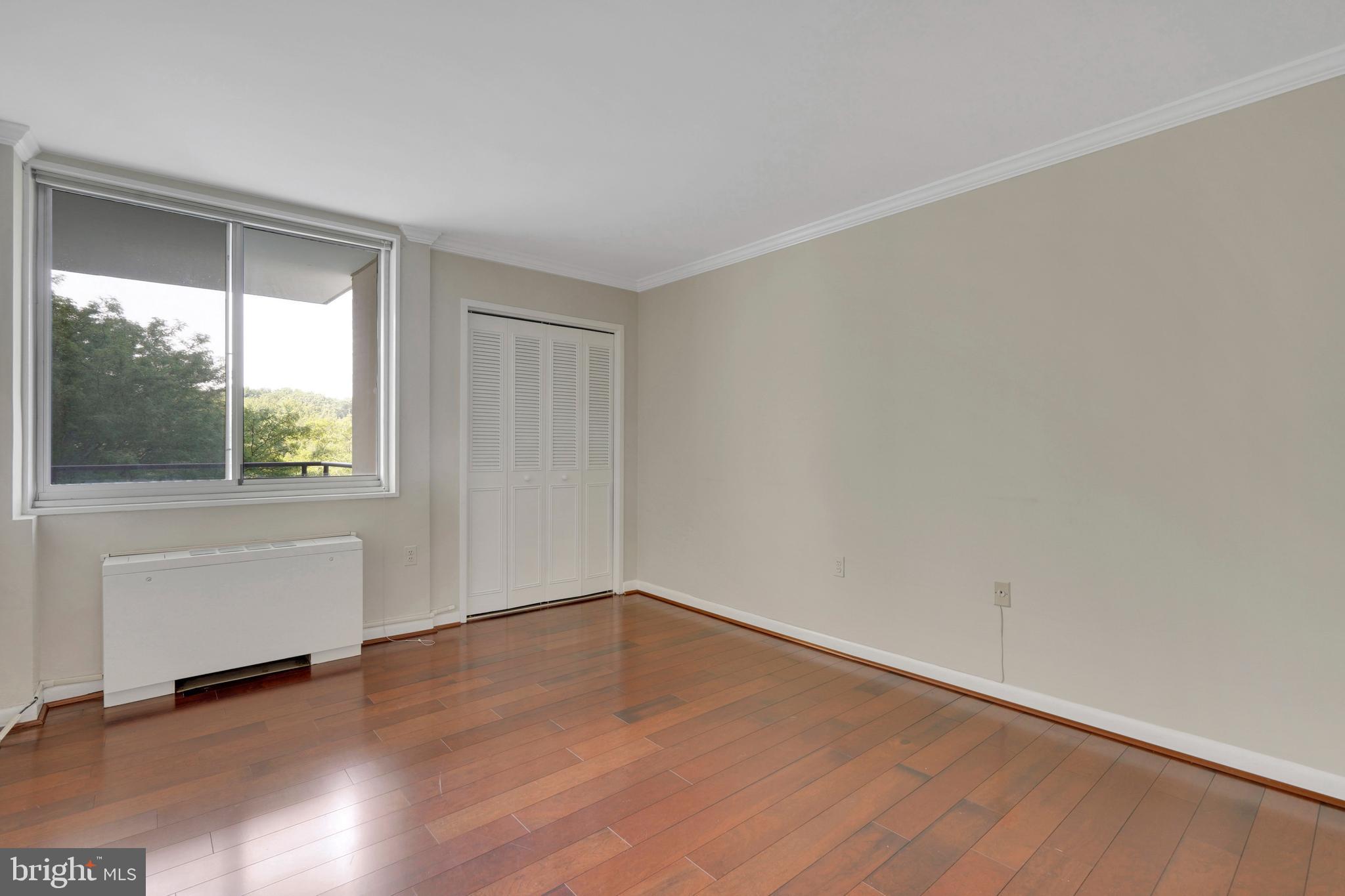 10401 Grosvenor Pl #601