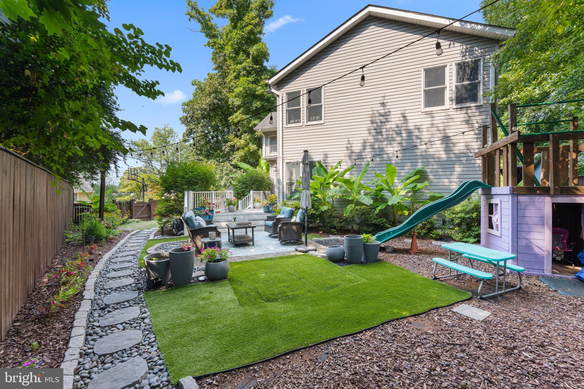202 Adclare Rd