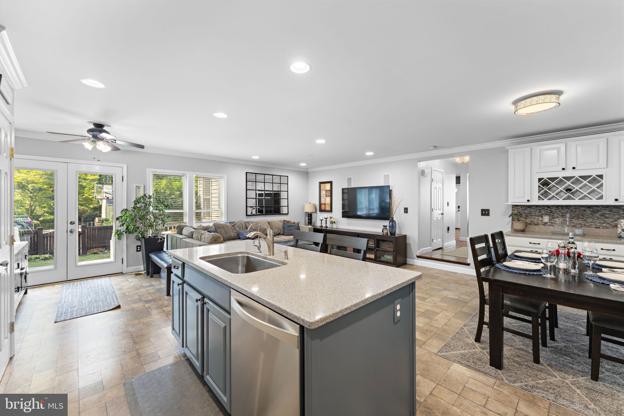 202 Adclare Rd