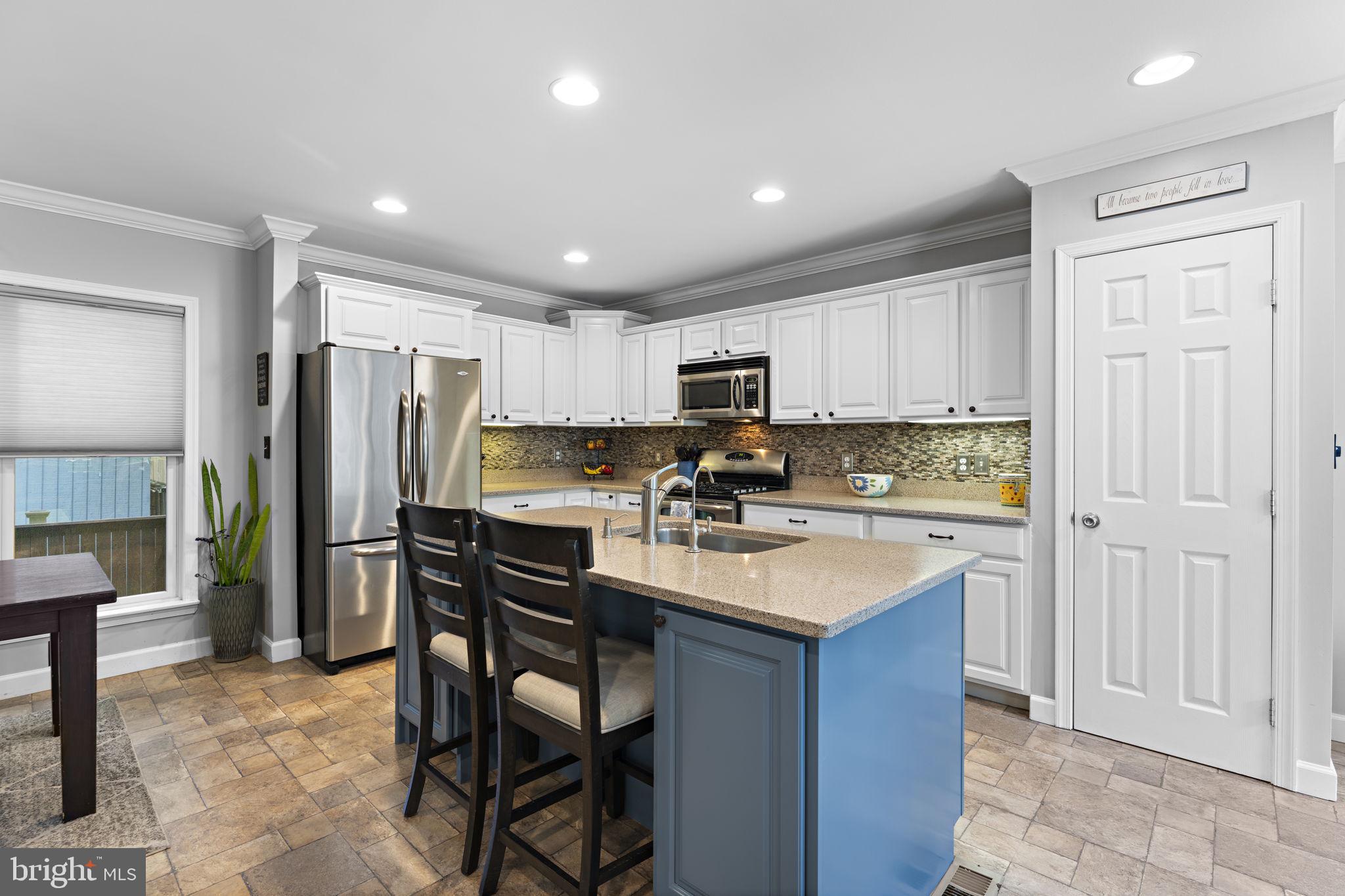 202 Adclare Rd