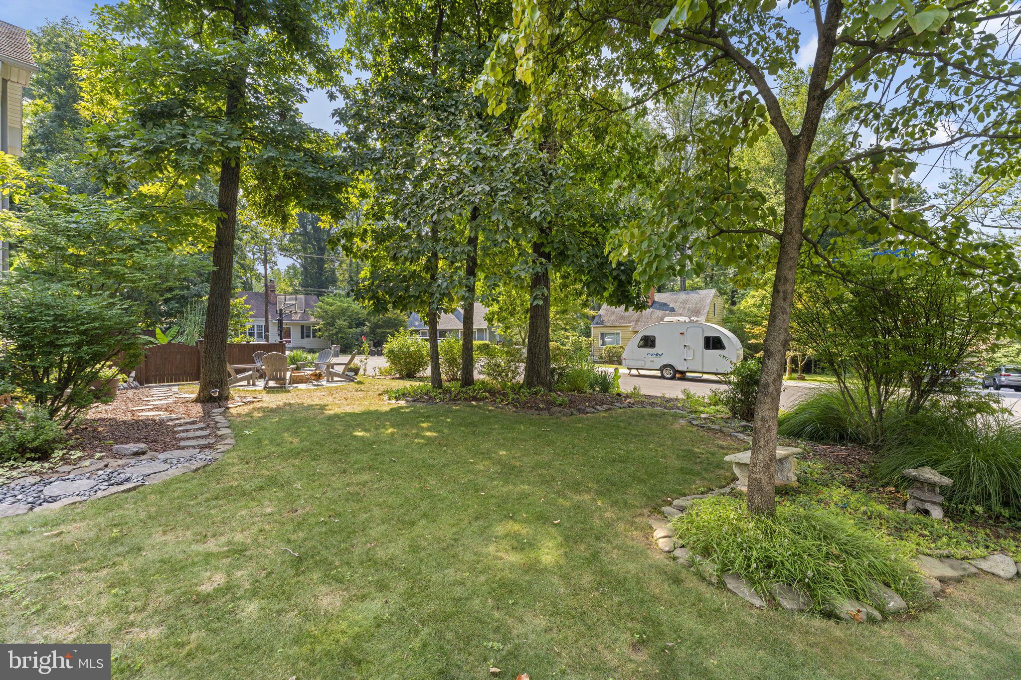 202 Adclare Rd