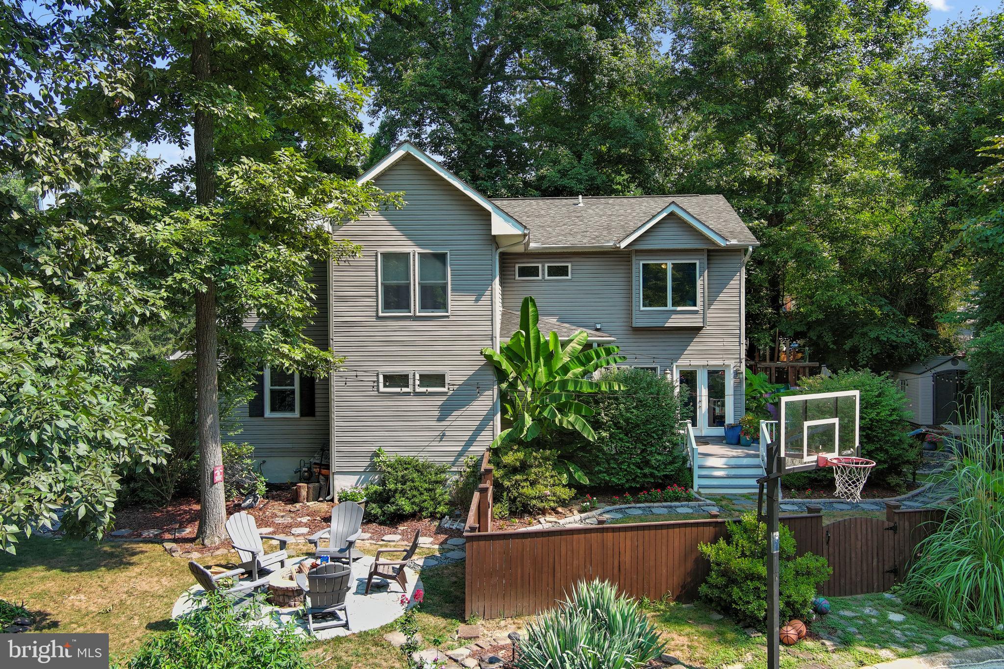 202 Adclare Rd