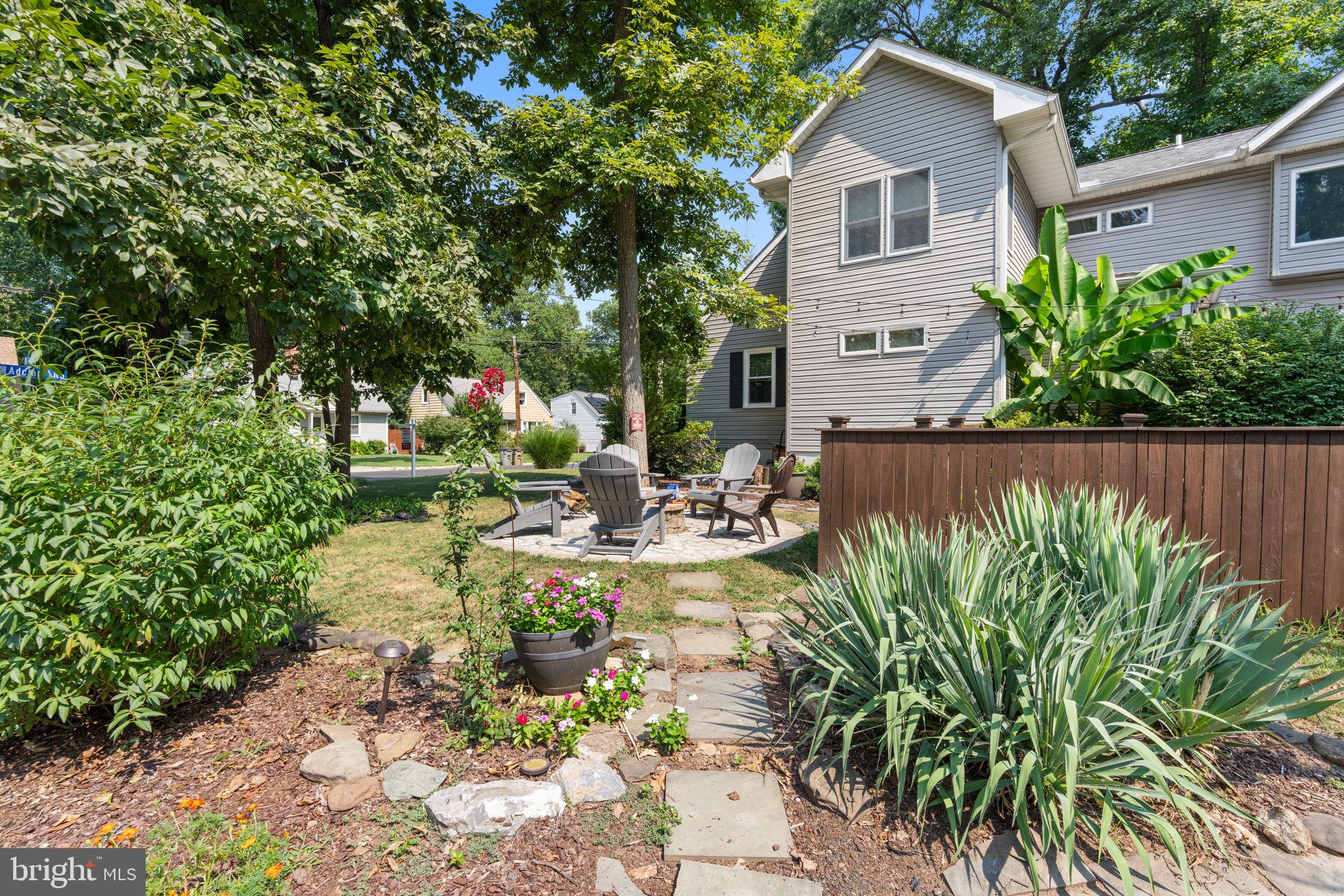 202 Adclare Rd