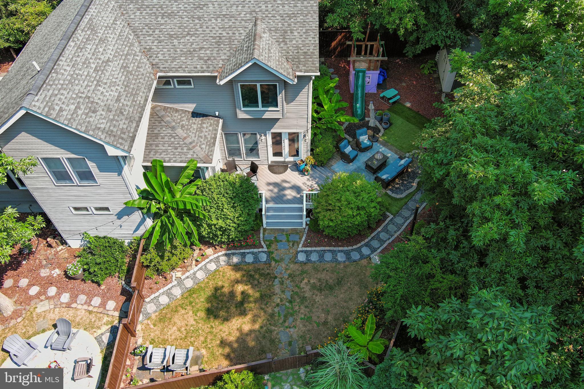 202 Adclare Rd