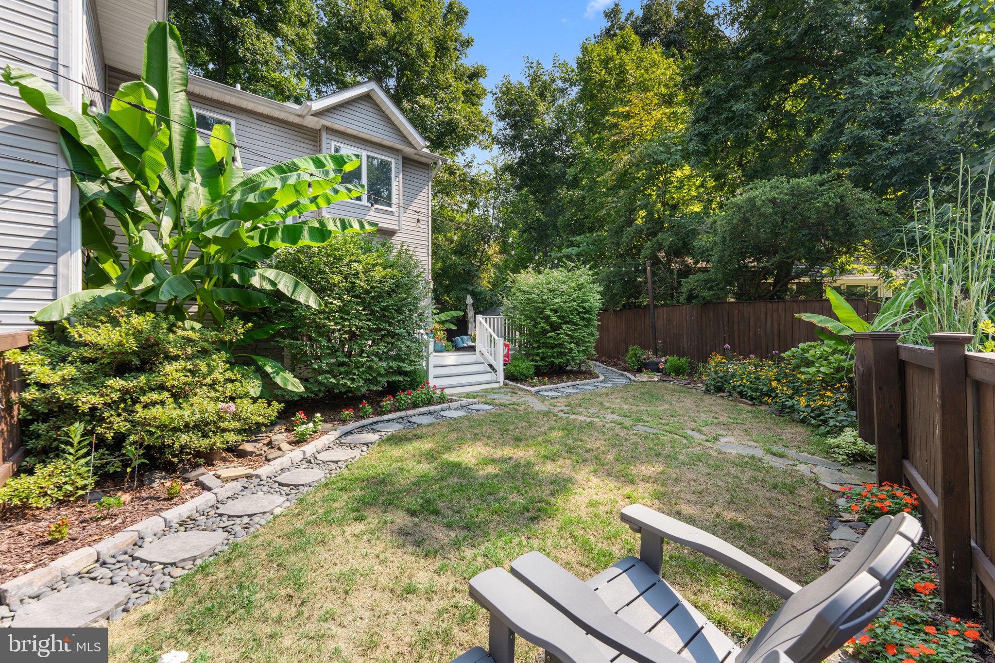 202 Adclare Rd