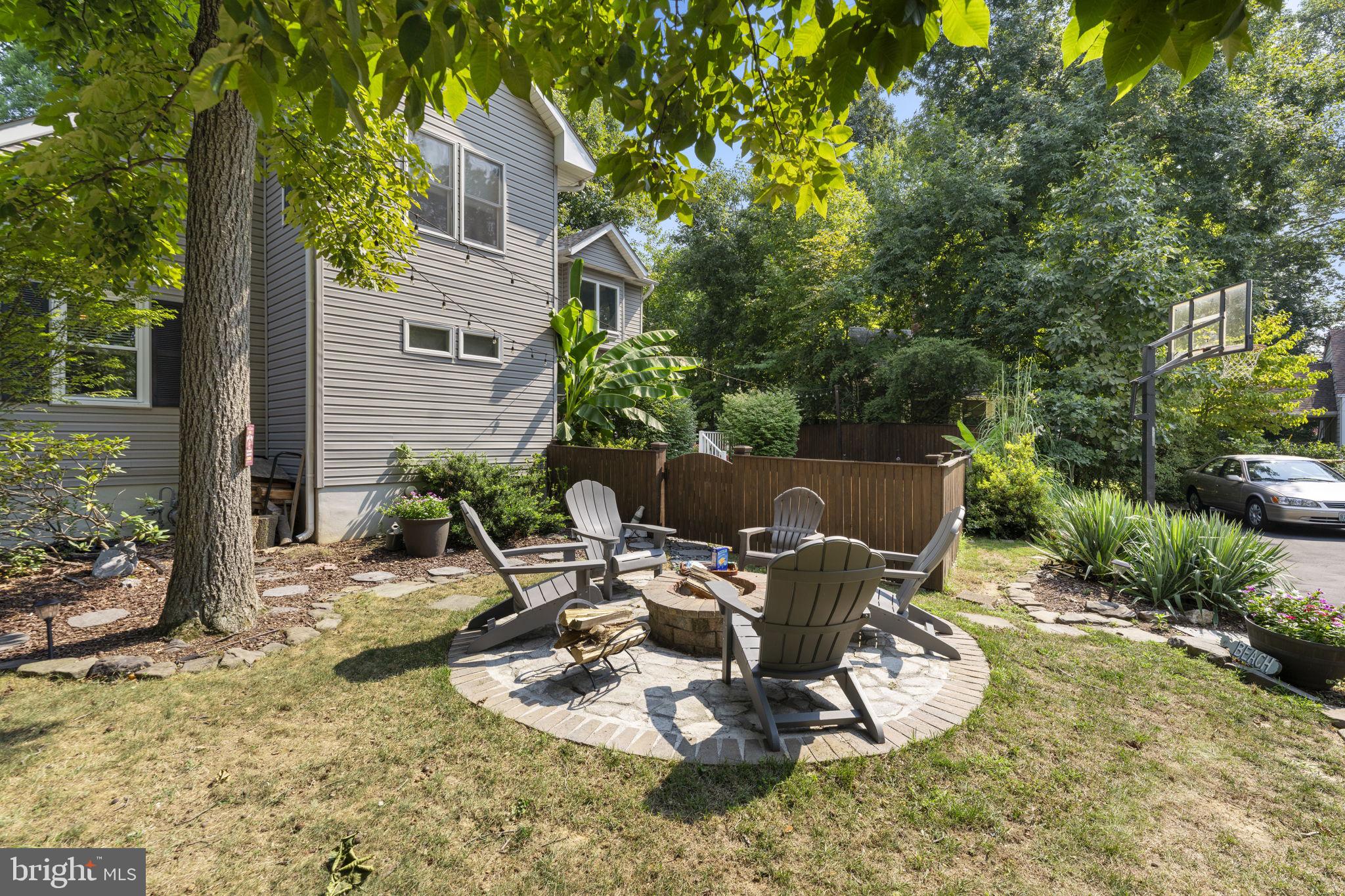 202 Adclare Rd