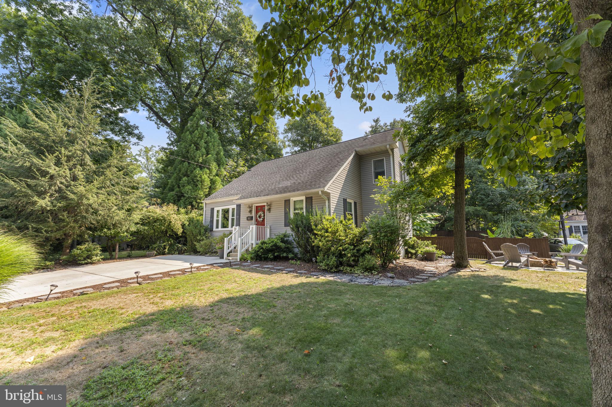 202 Adclare Rd