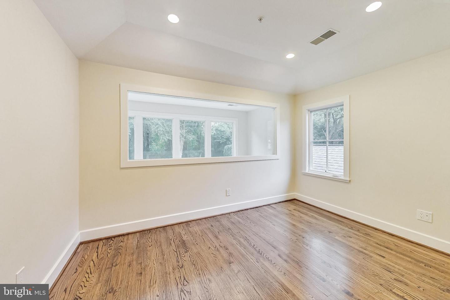 10204 Gary Rd