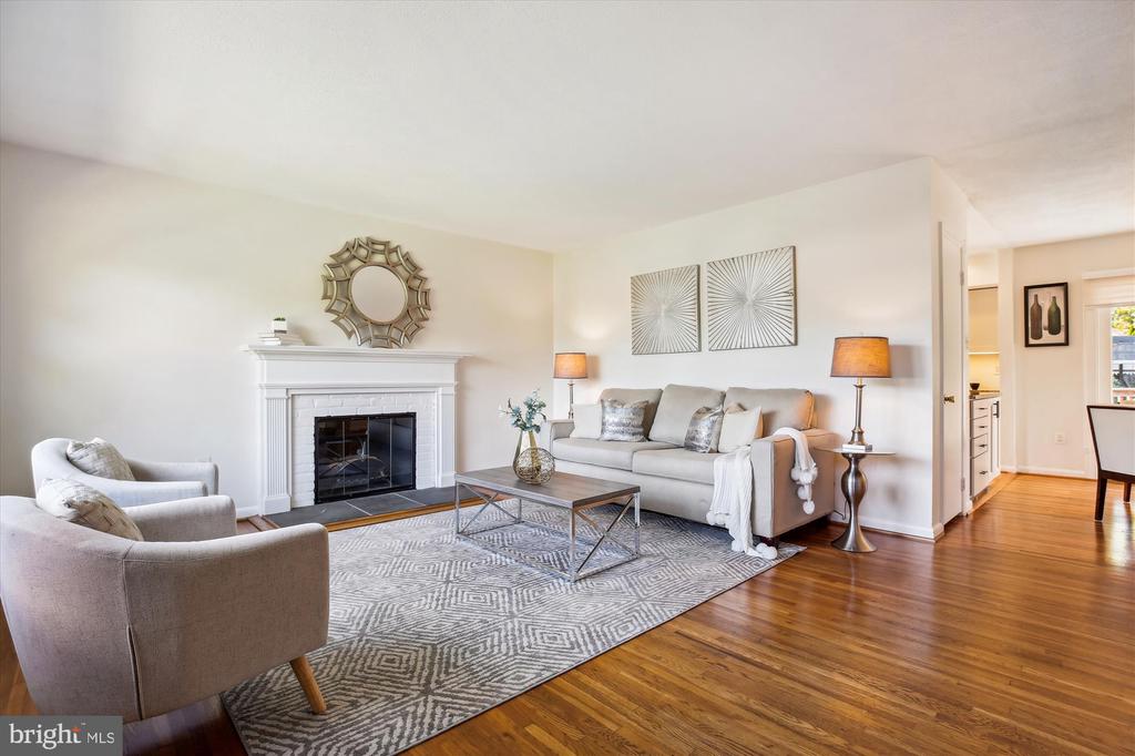 13705 Frankfort Ct