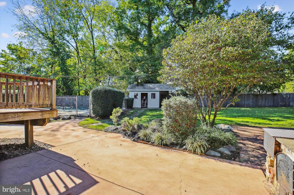 13705 Frankfort Ct