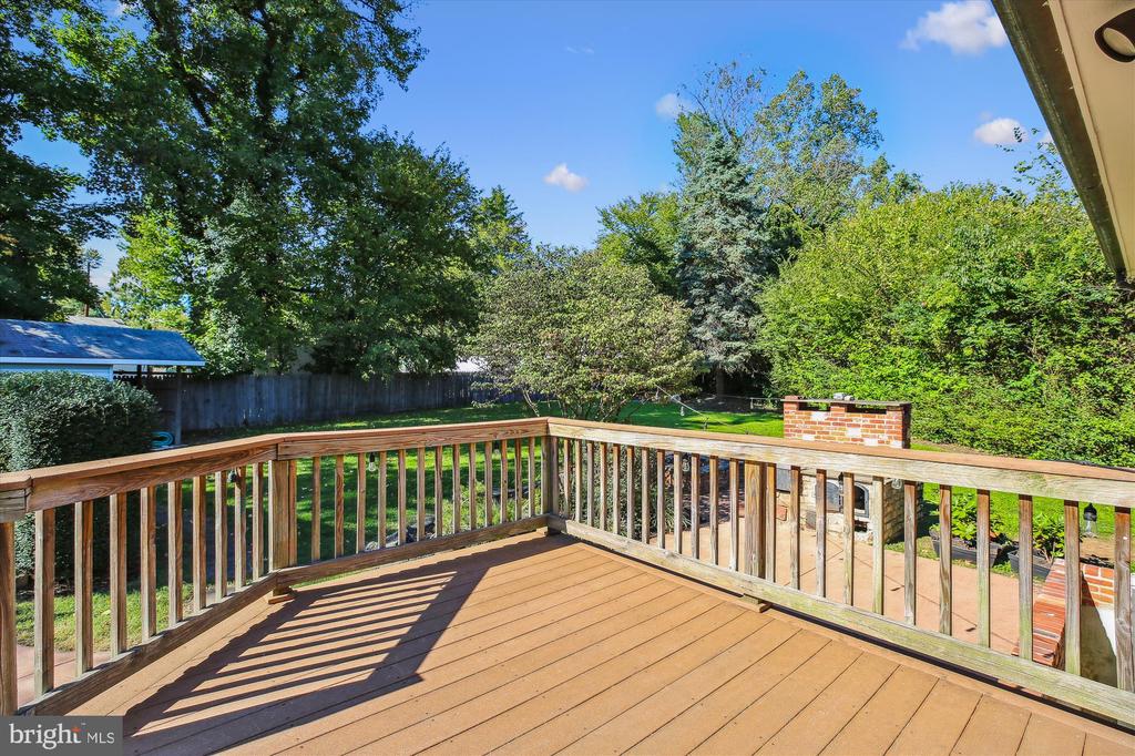 13705 Frankfort Ct