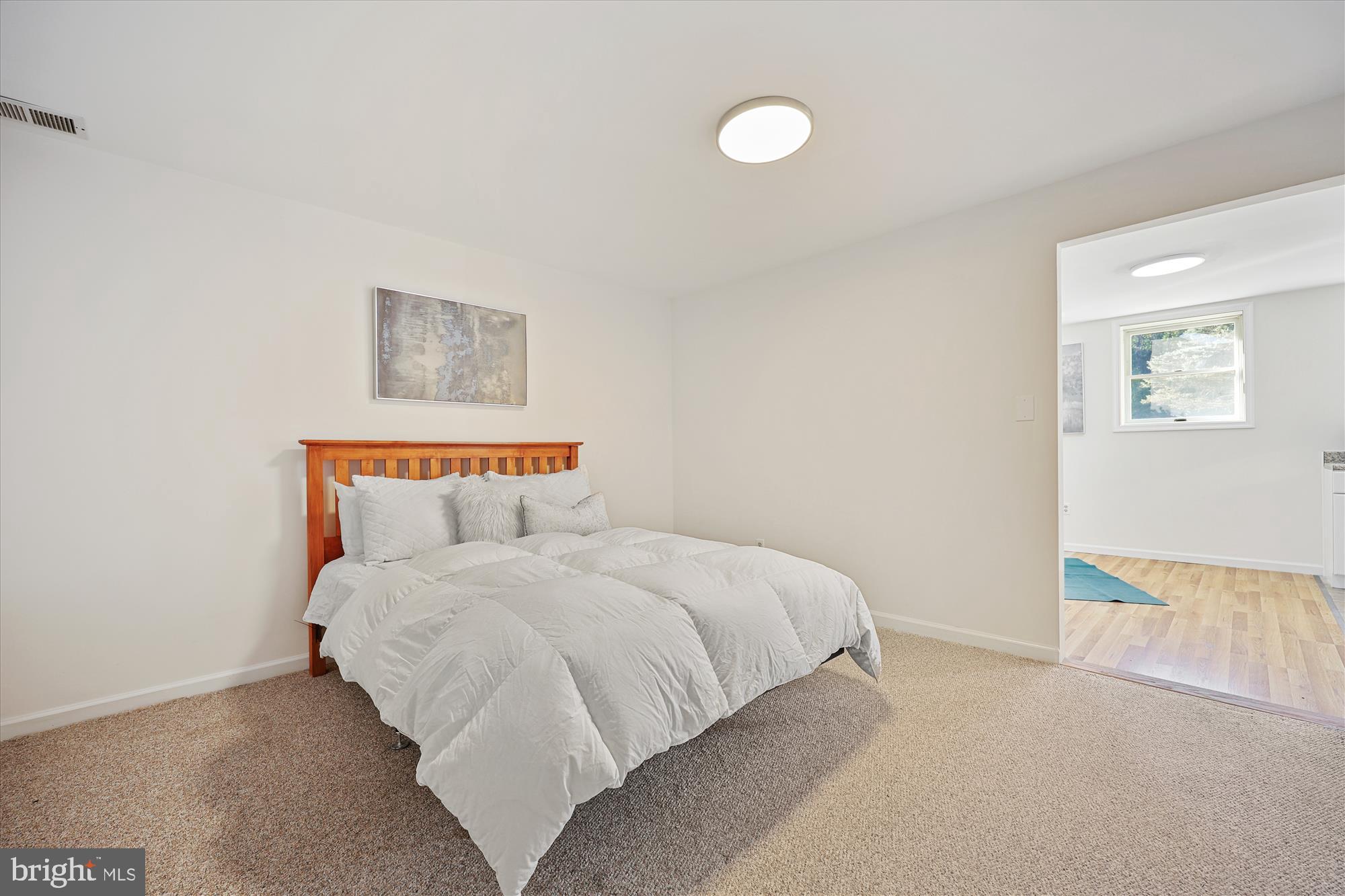 14001 Berryville Rd