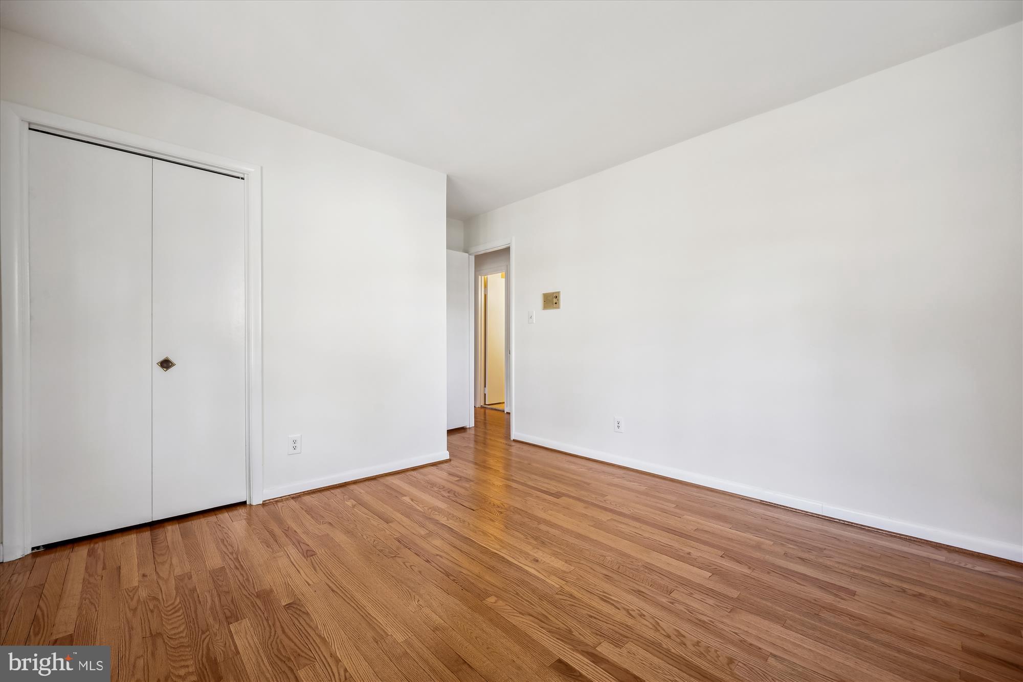11712 Seven Locks Rd