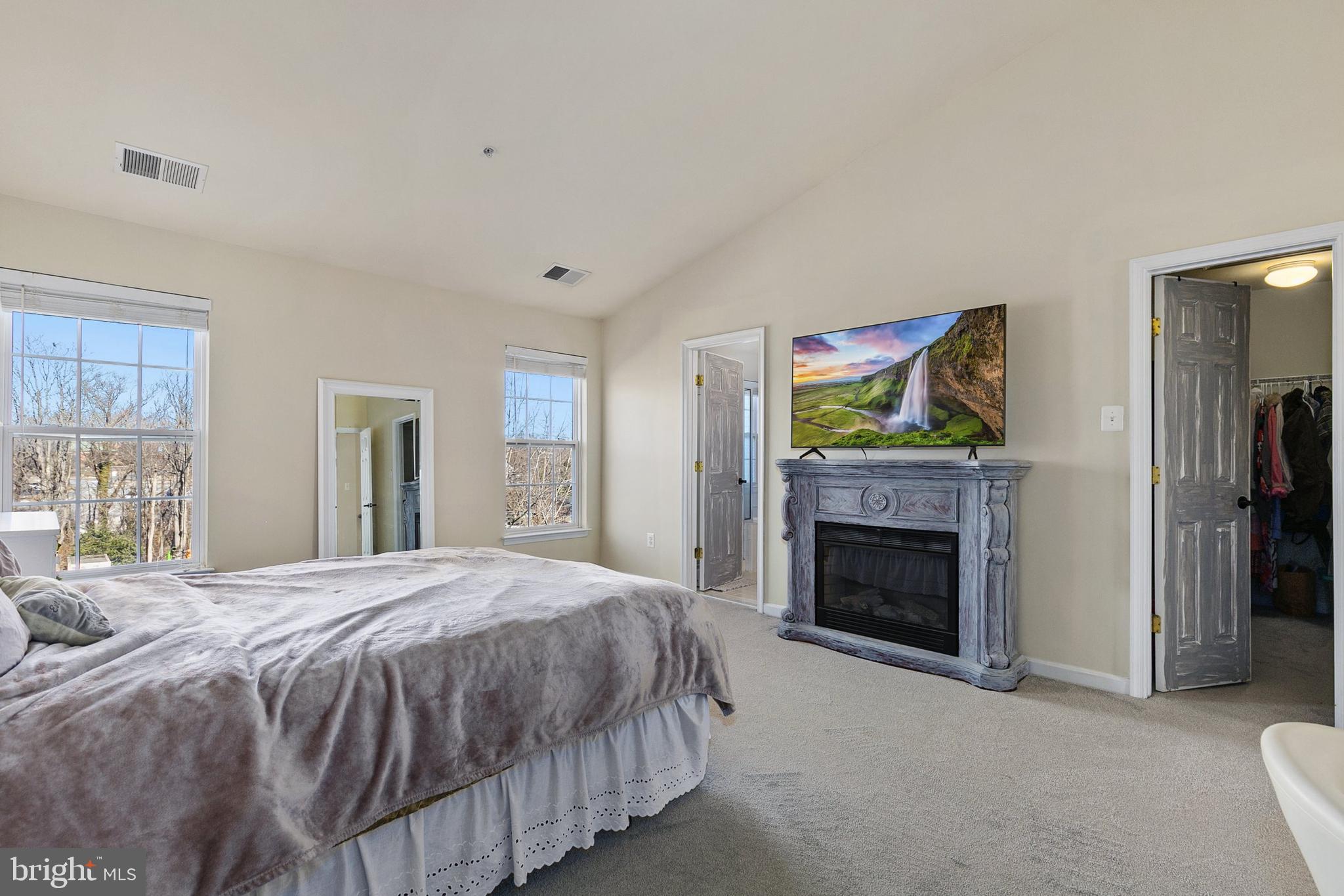13209 Liberty Bell Ct