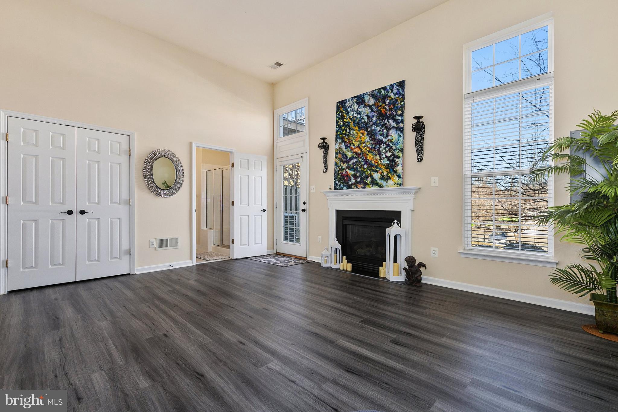 13209 Liberty Bell Ct