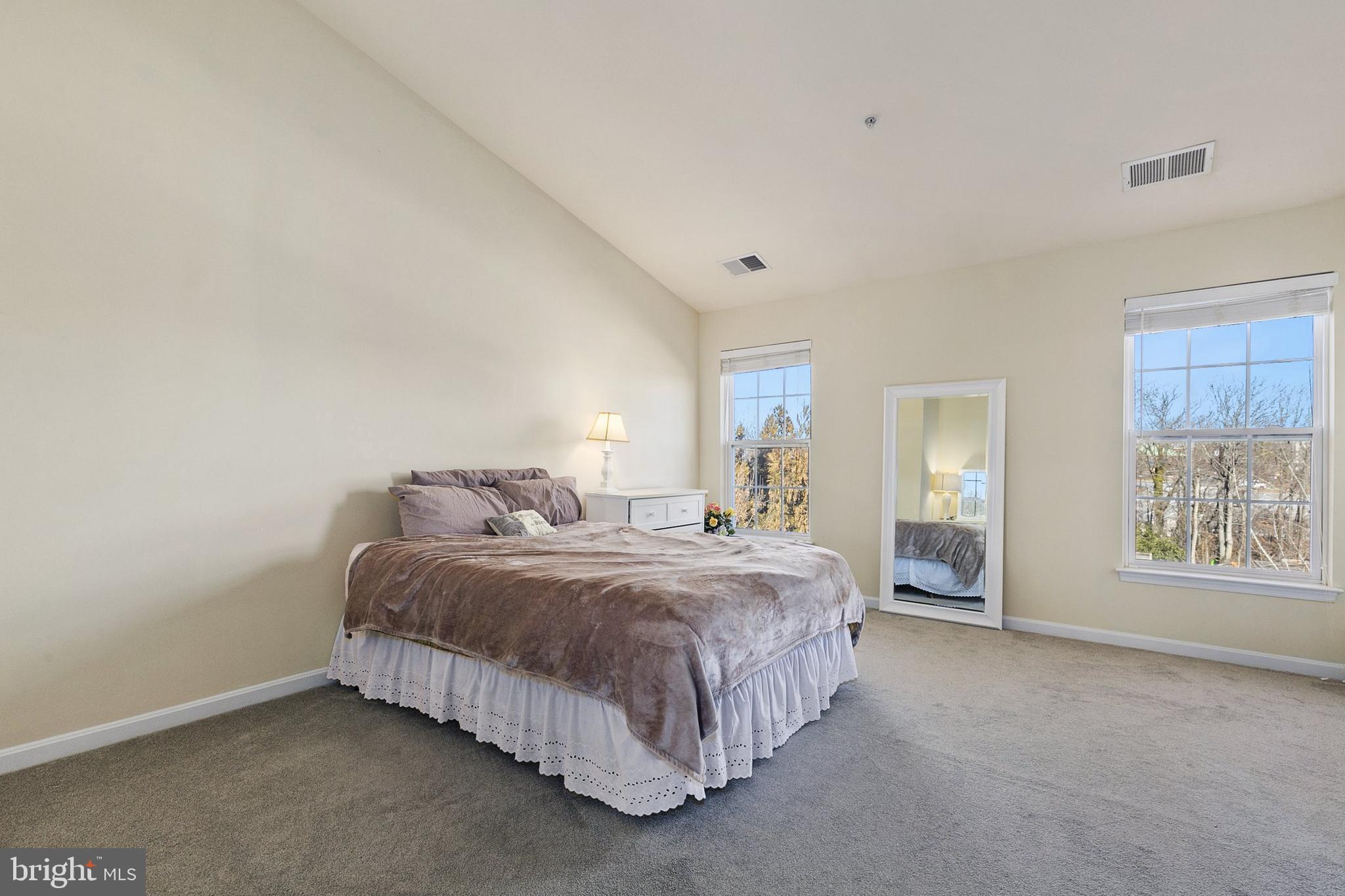 13209 Liberty Bell Ct