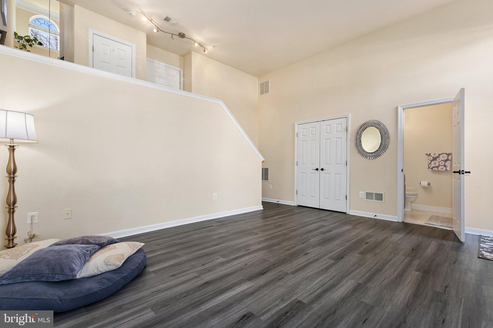 13209 Liberty Bell Ct