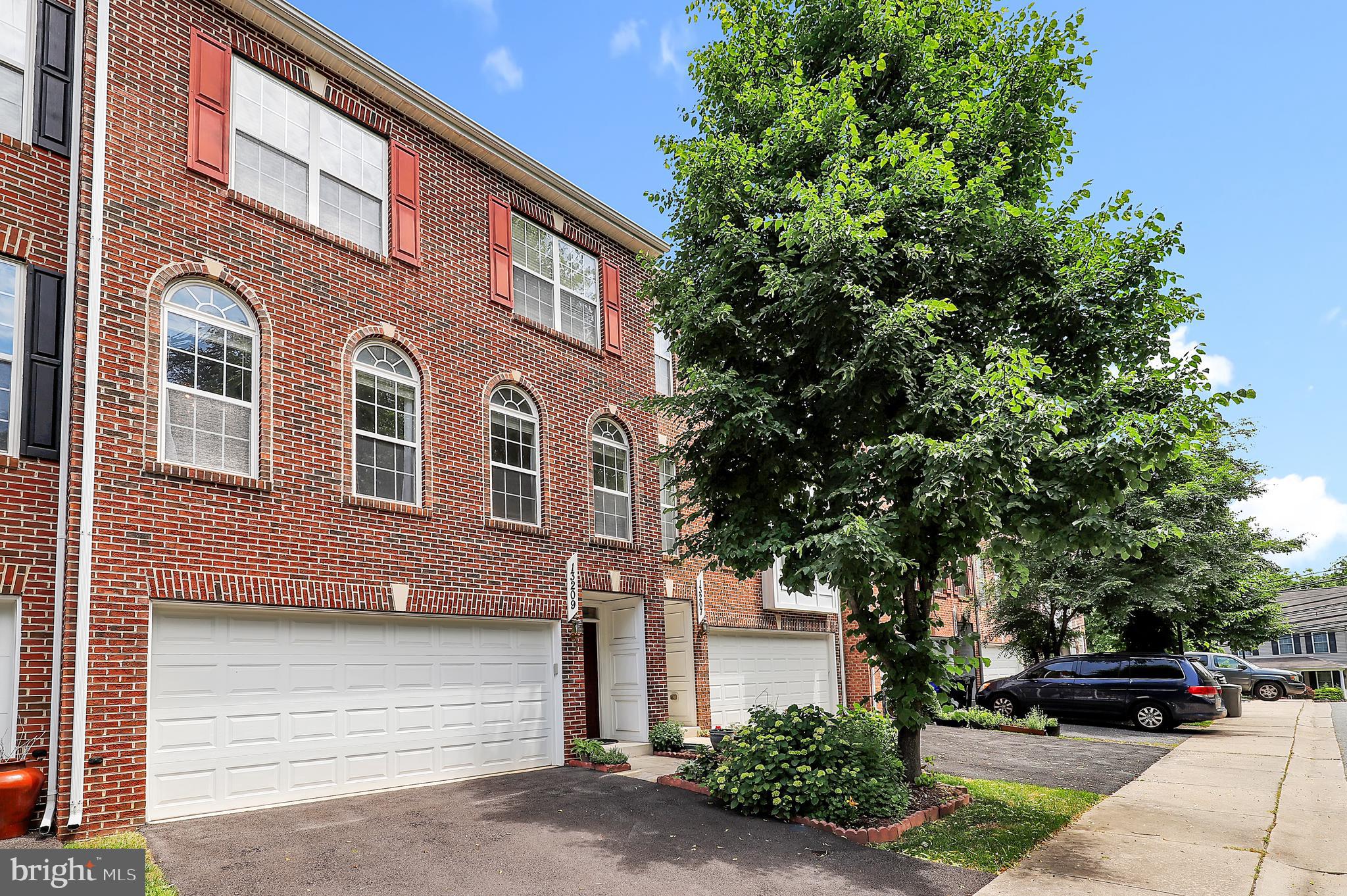 13209 Liberty Bell Ct