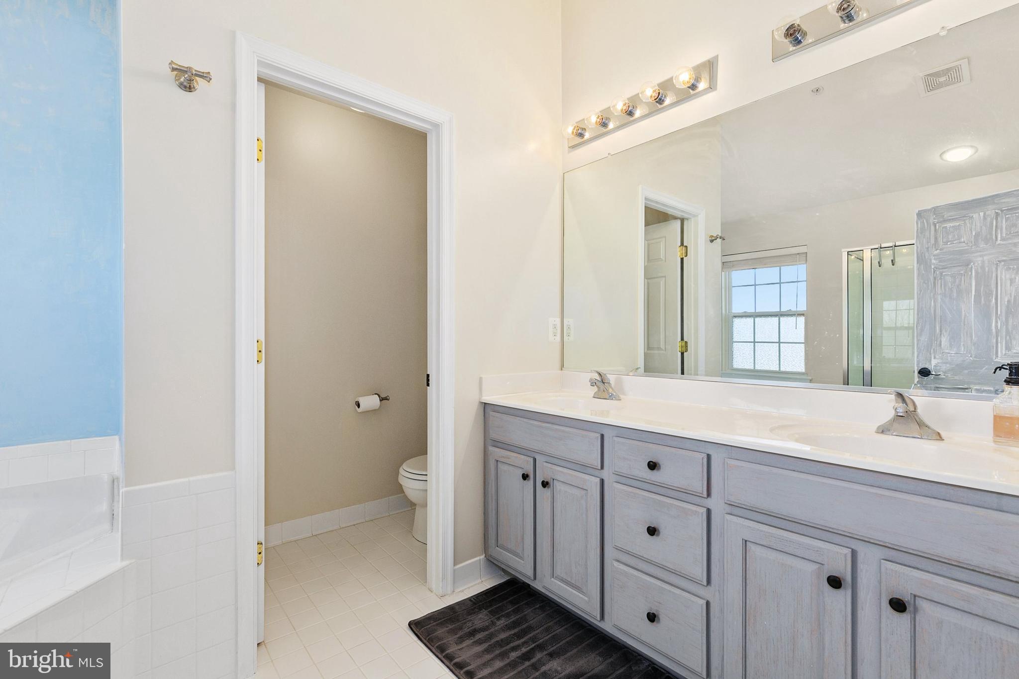 13209 Liberty Bell Ct