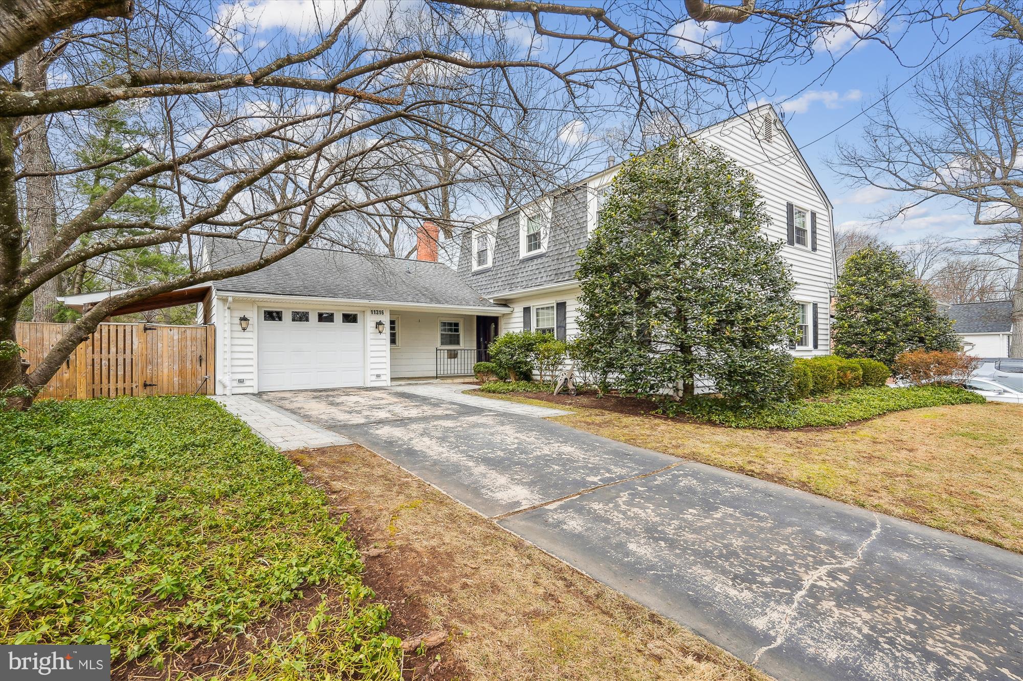 11316 Hounds Way