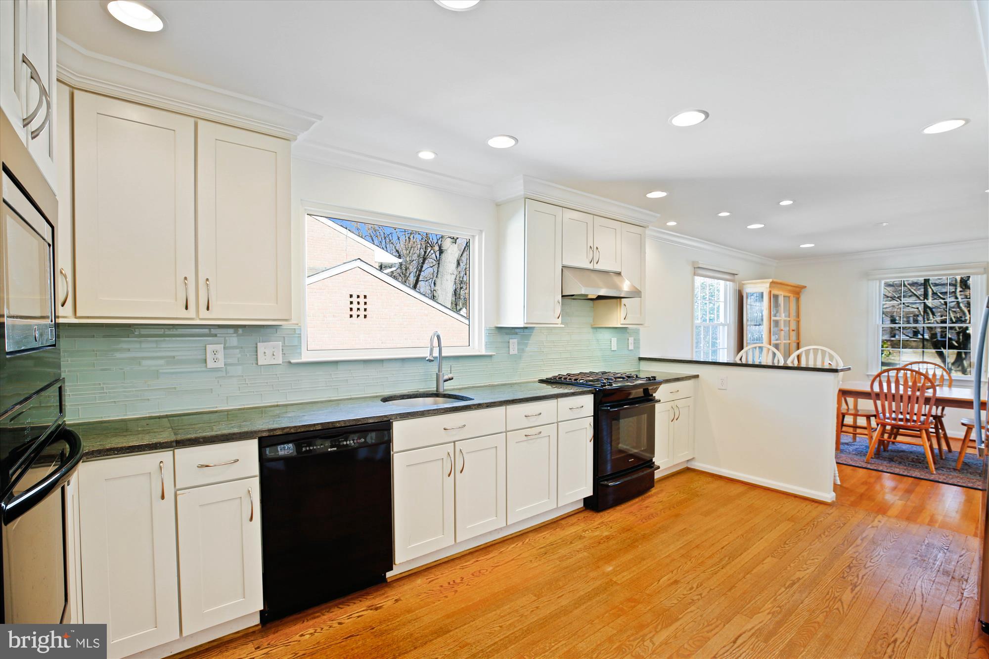 11316 Hounds Way