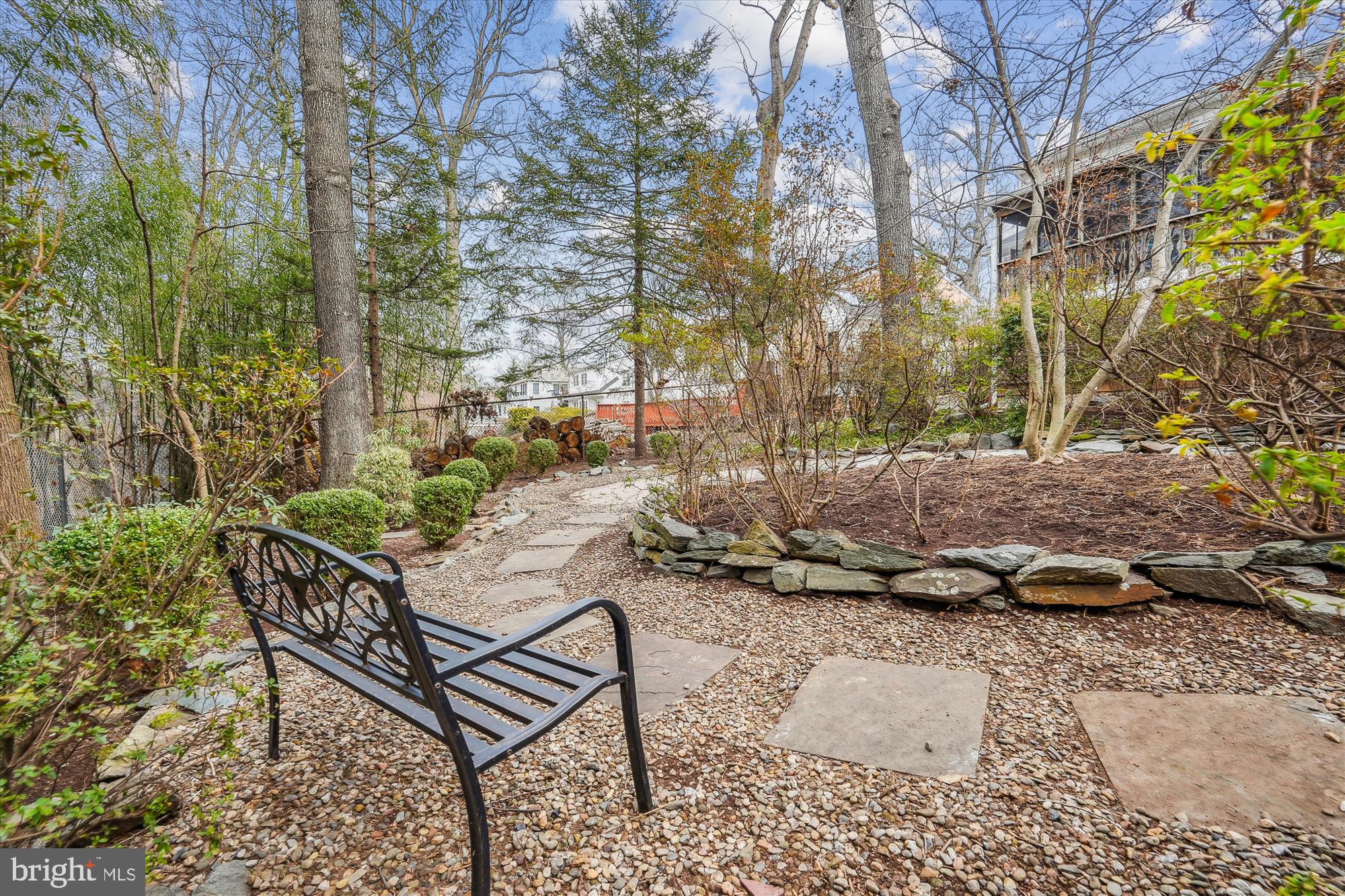 11316 Hounds Way