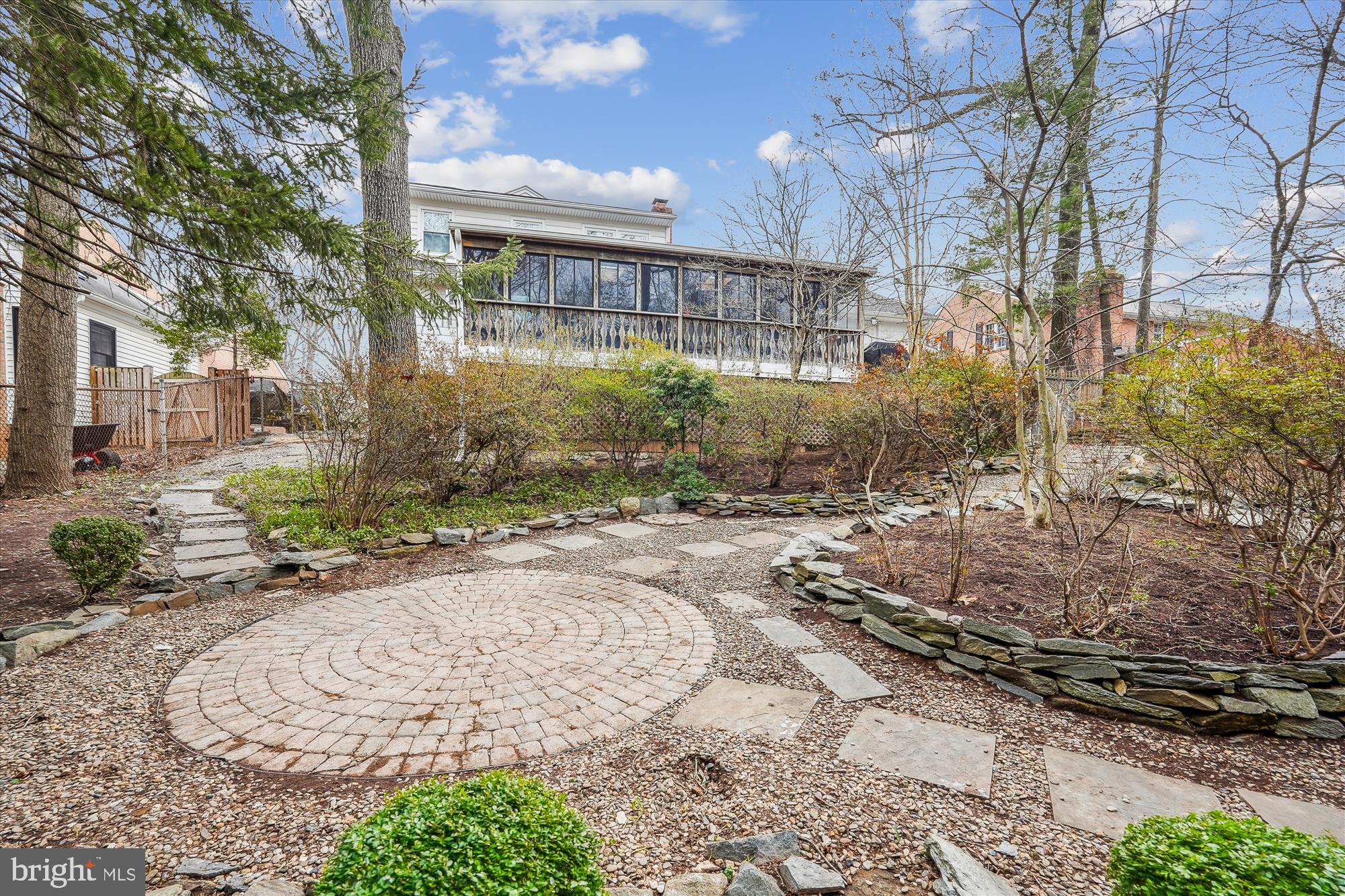 11316 Hounds Way