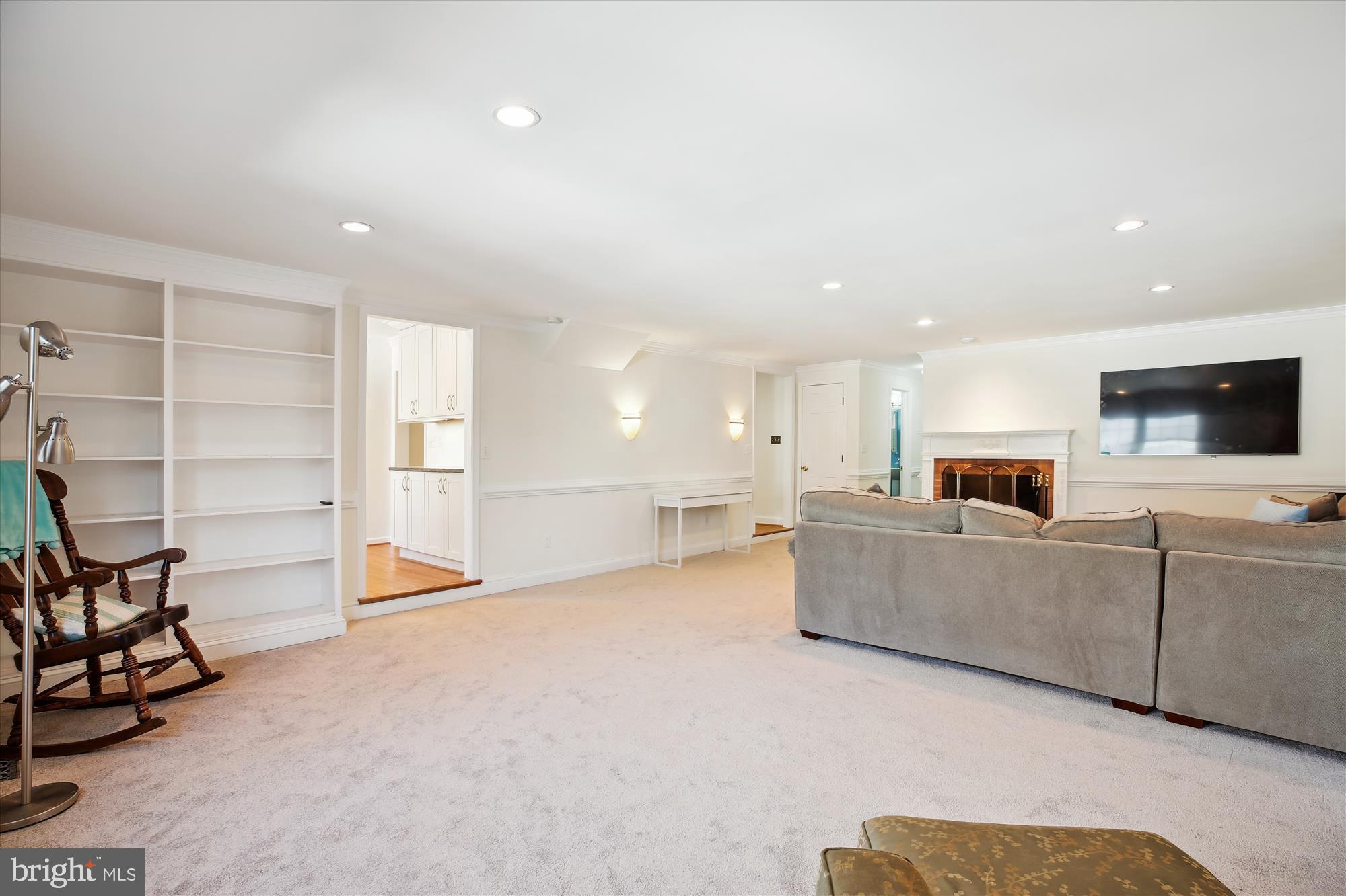 11316 Hounds Way