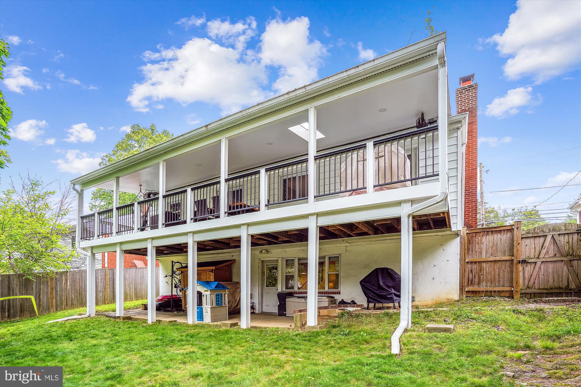 11128 Newport Mill Rd