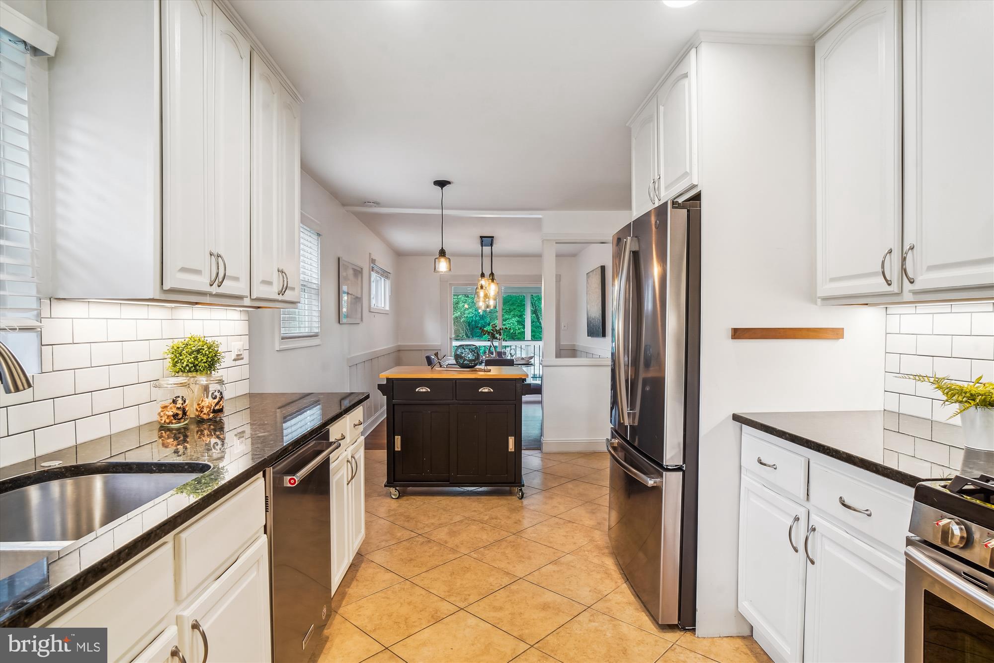 11128 Newport Mill Rd