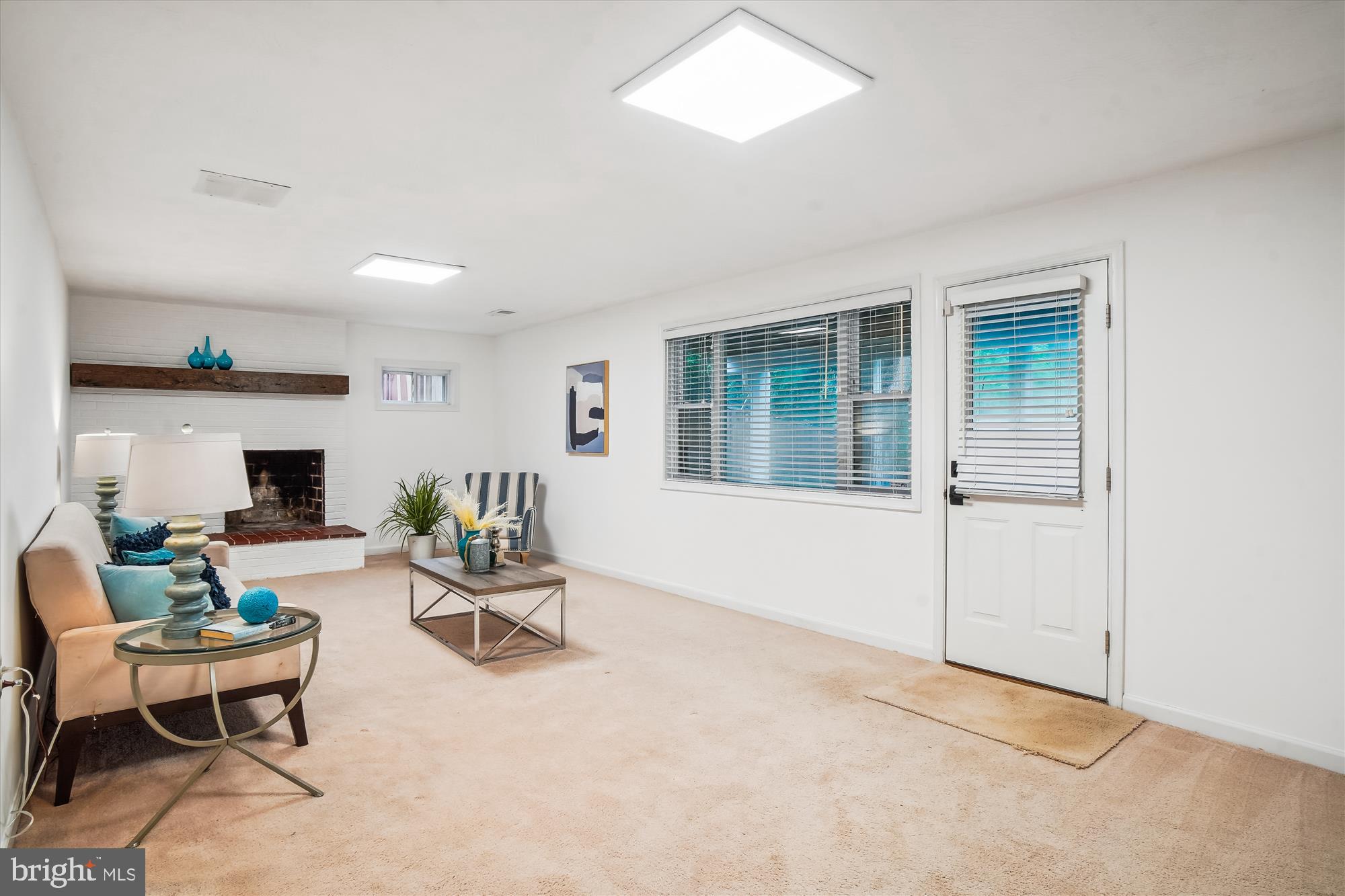 11128 Newport Mill Rd