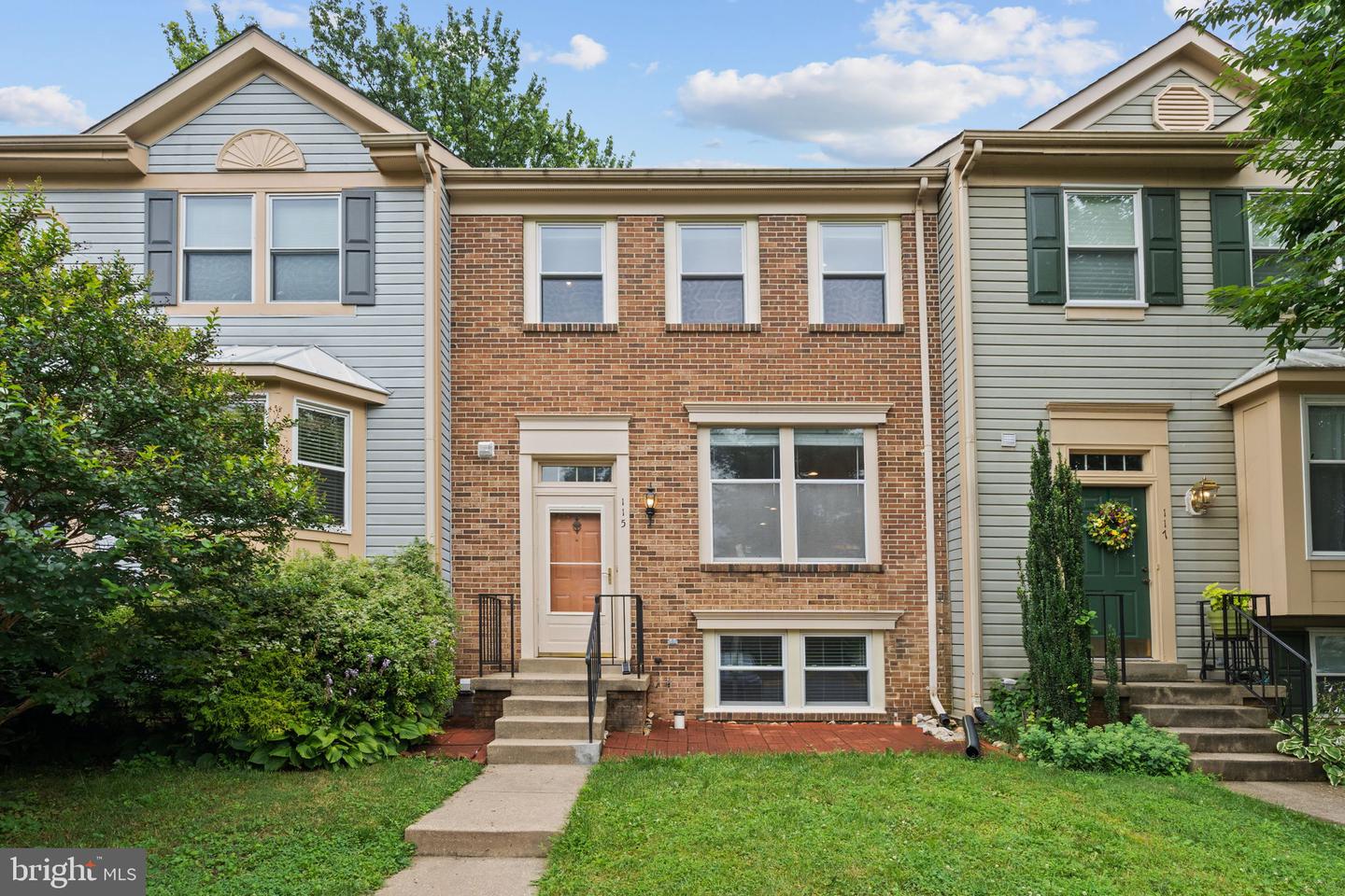 115 Fleece Flower Dr