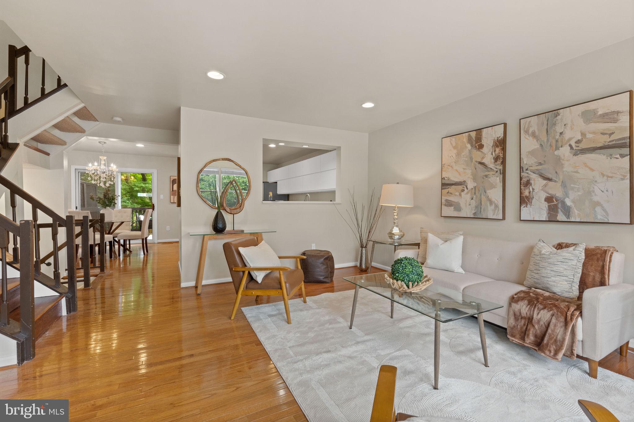115 Fleece Flower Dr