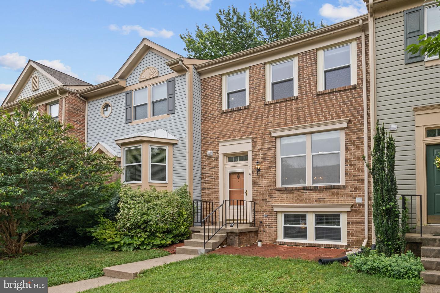 115 Fleece Flower Dr