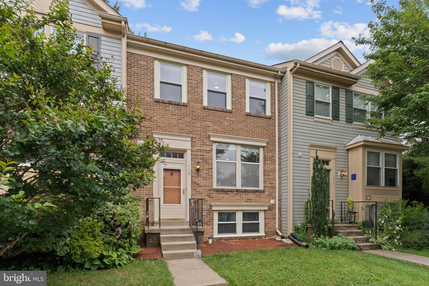 115 Fleece Flower Dr